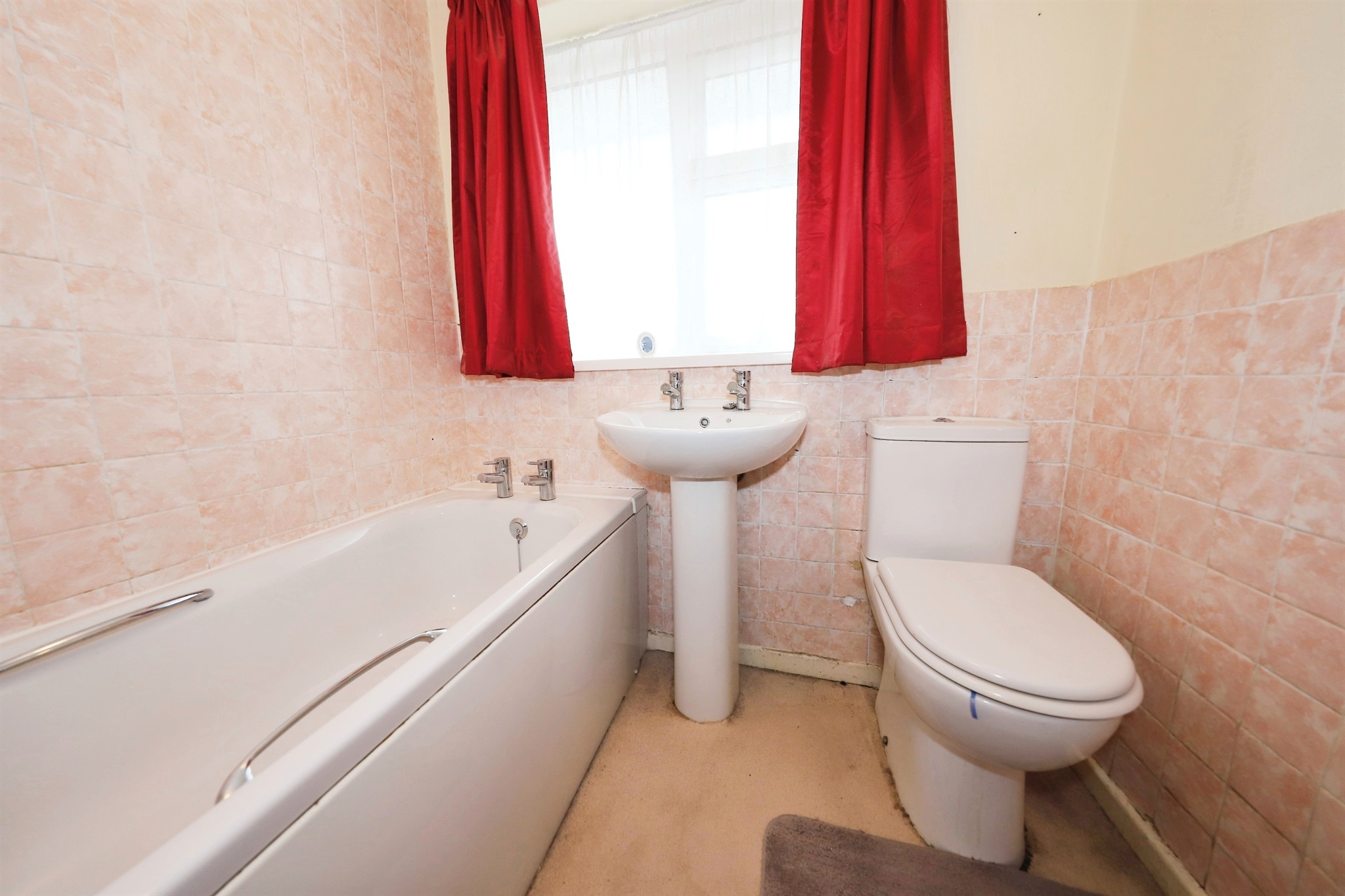 3 bed Terraced
