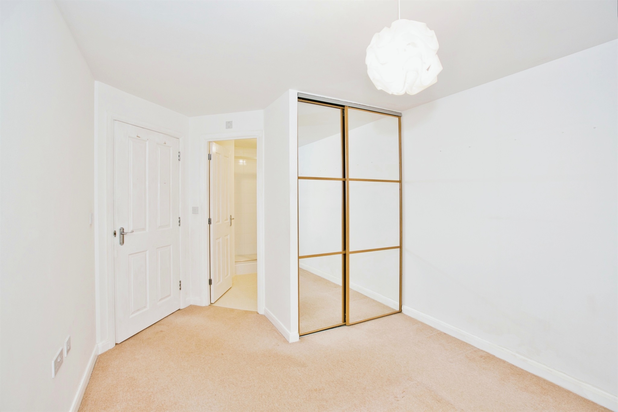 2 bed Block of Apartments