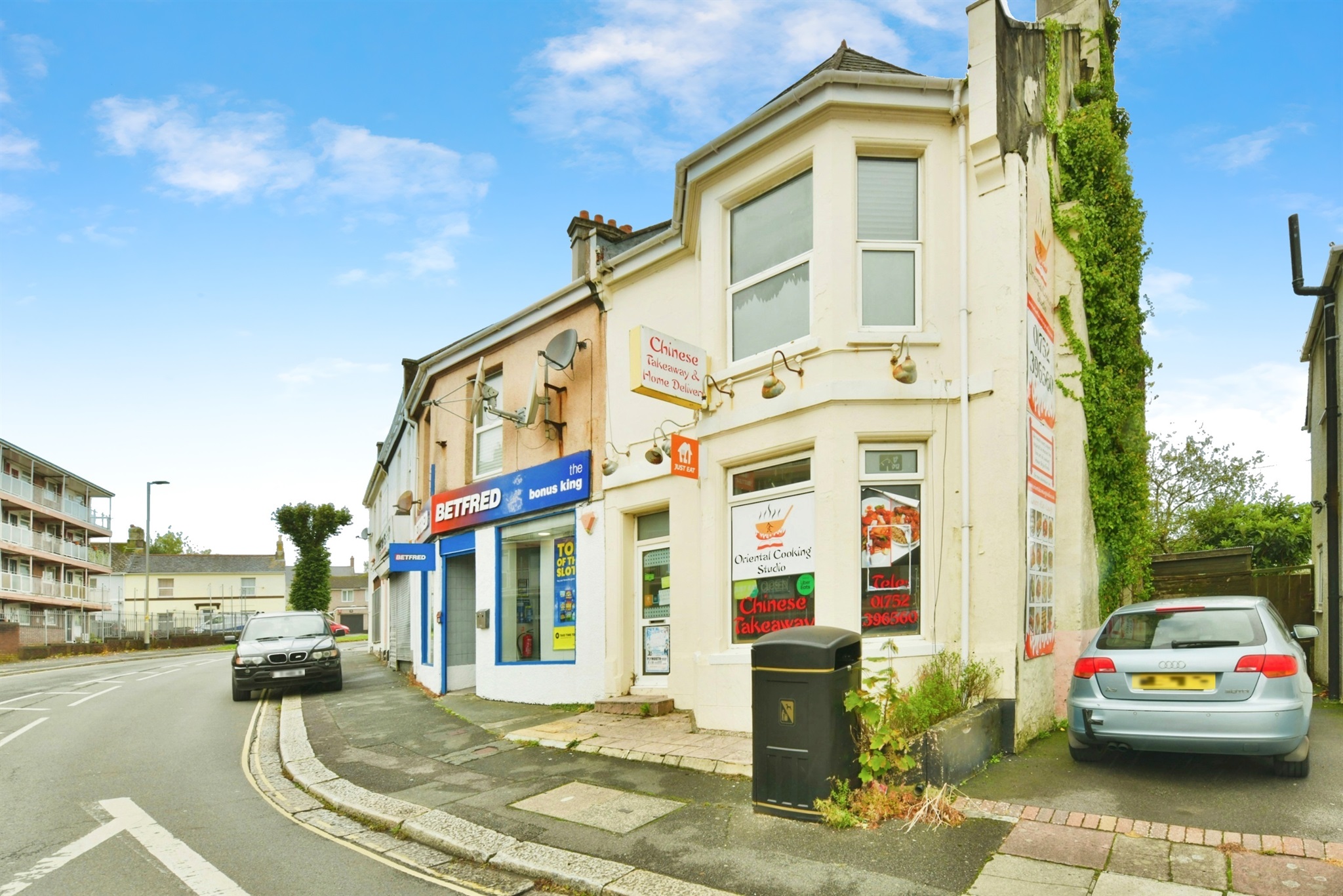 2 bed Takeaway