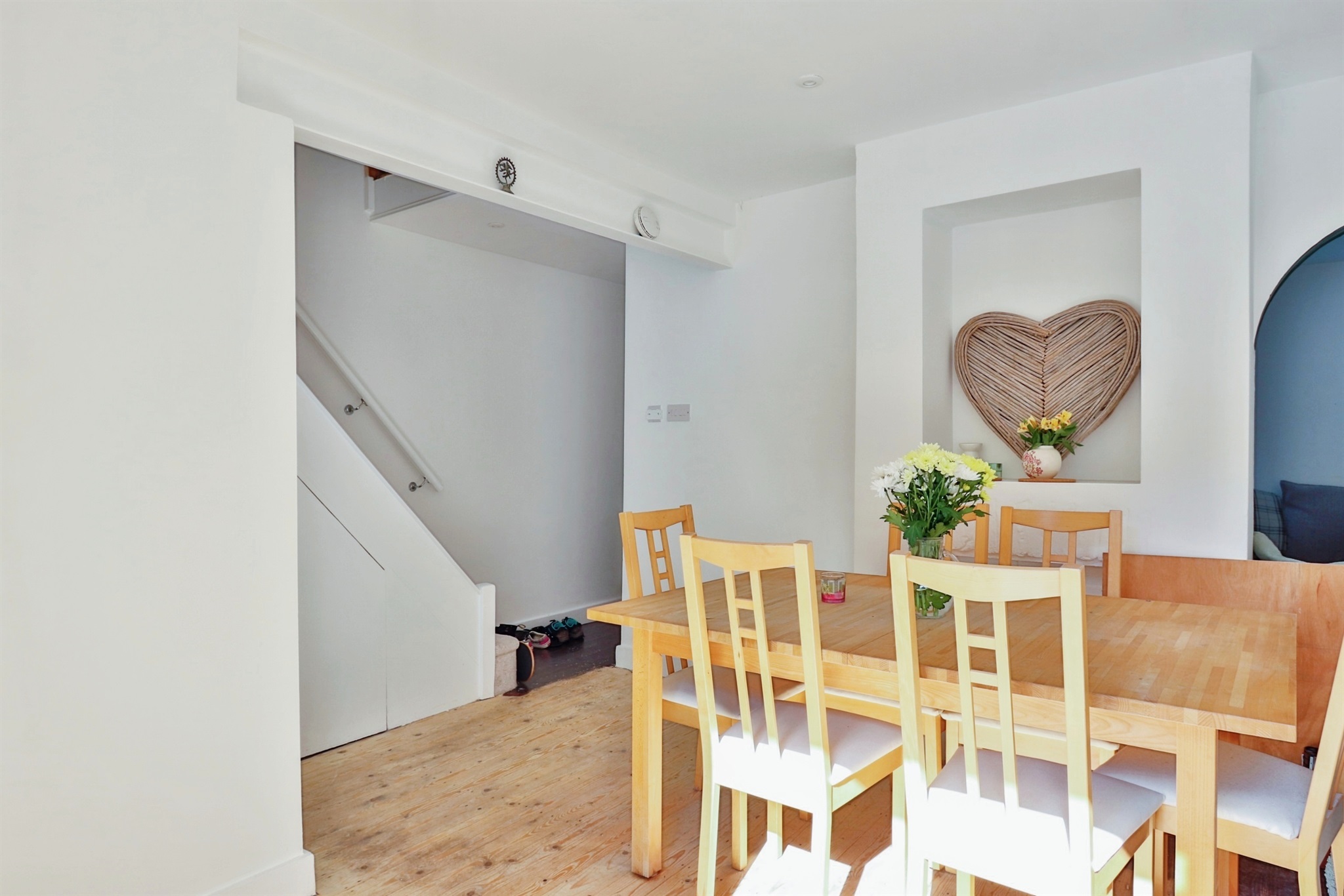 2 bed End of Terrace