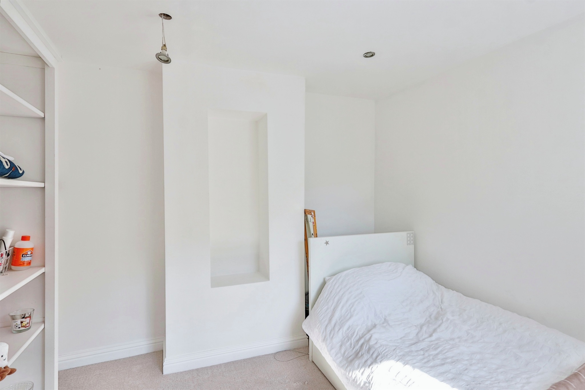2 bed End of Terrace