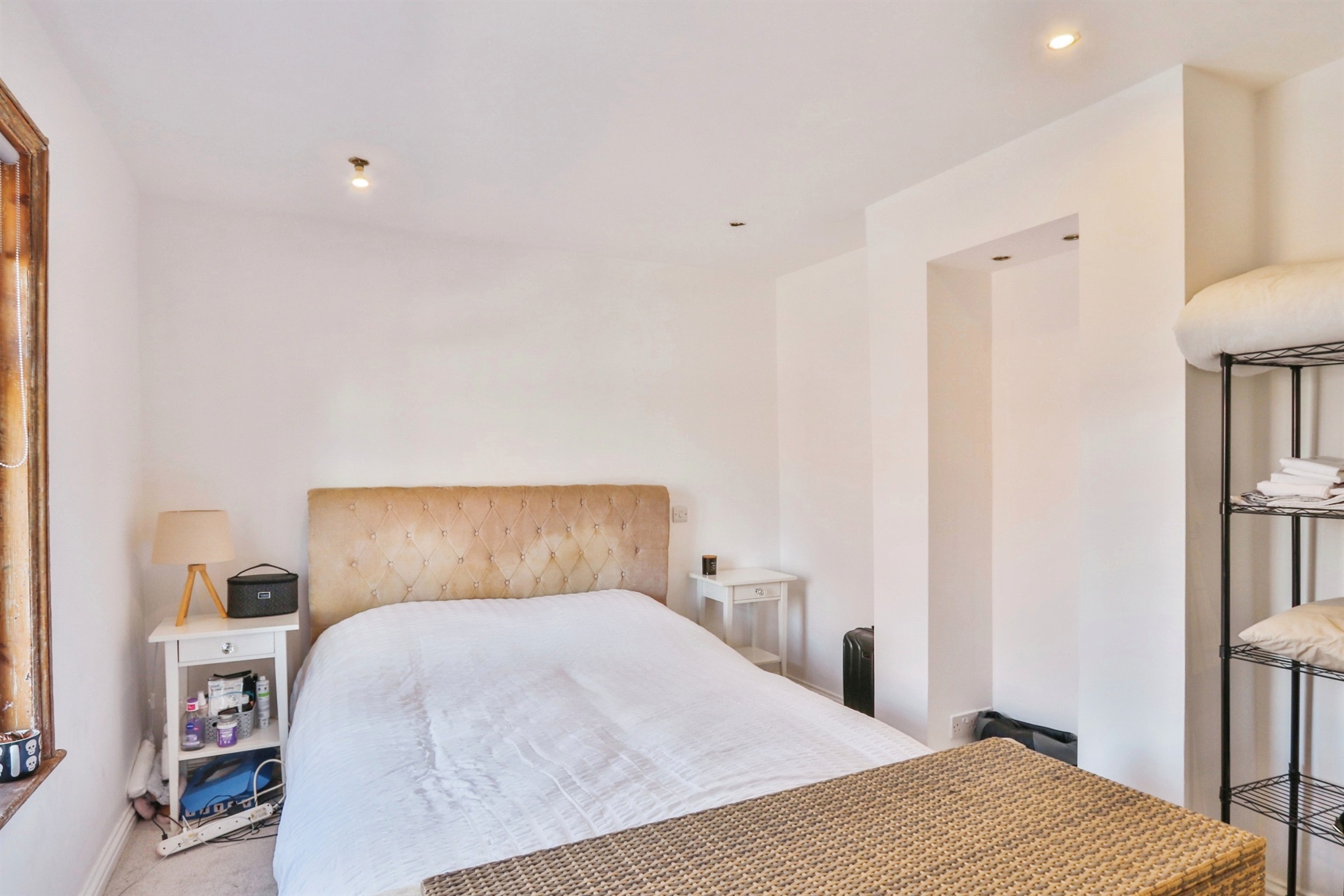 2 bed End of Terrace