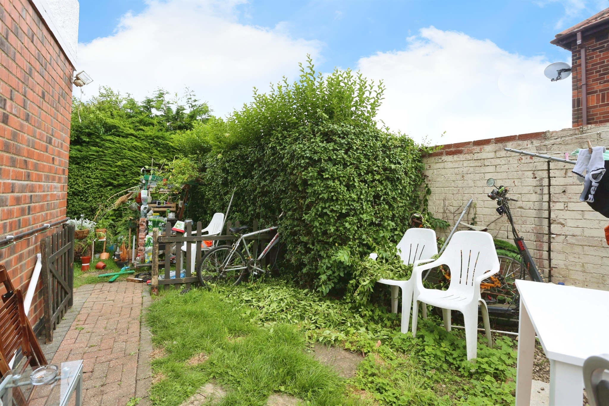 6 bed Semi-Detached