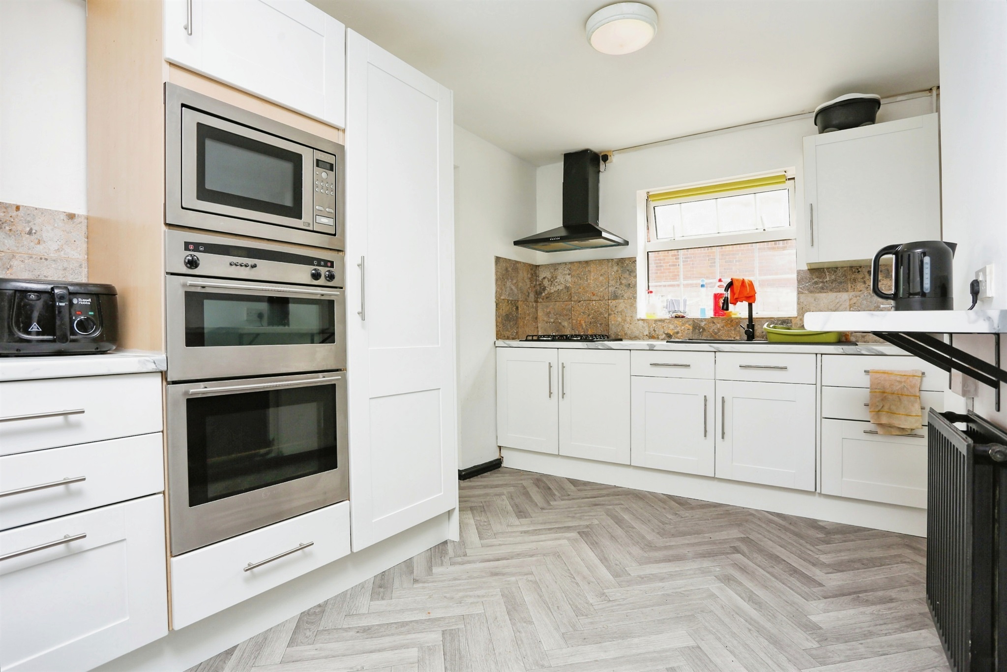 6 bed Semi-Detached