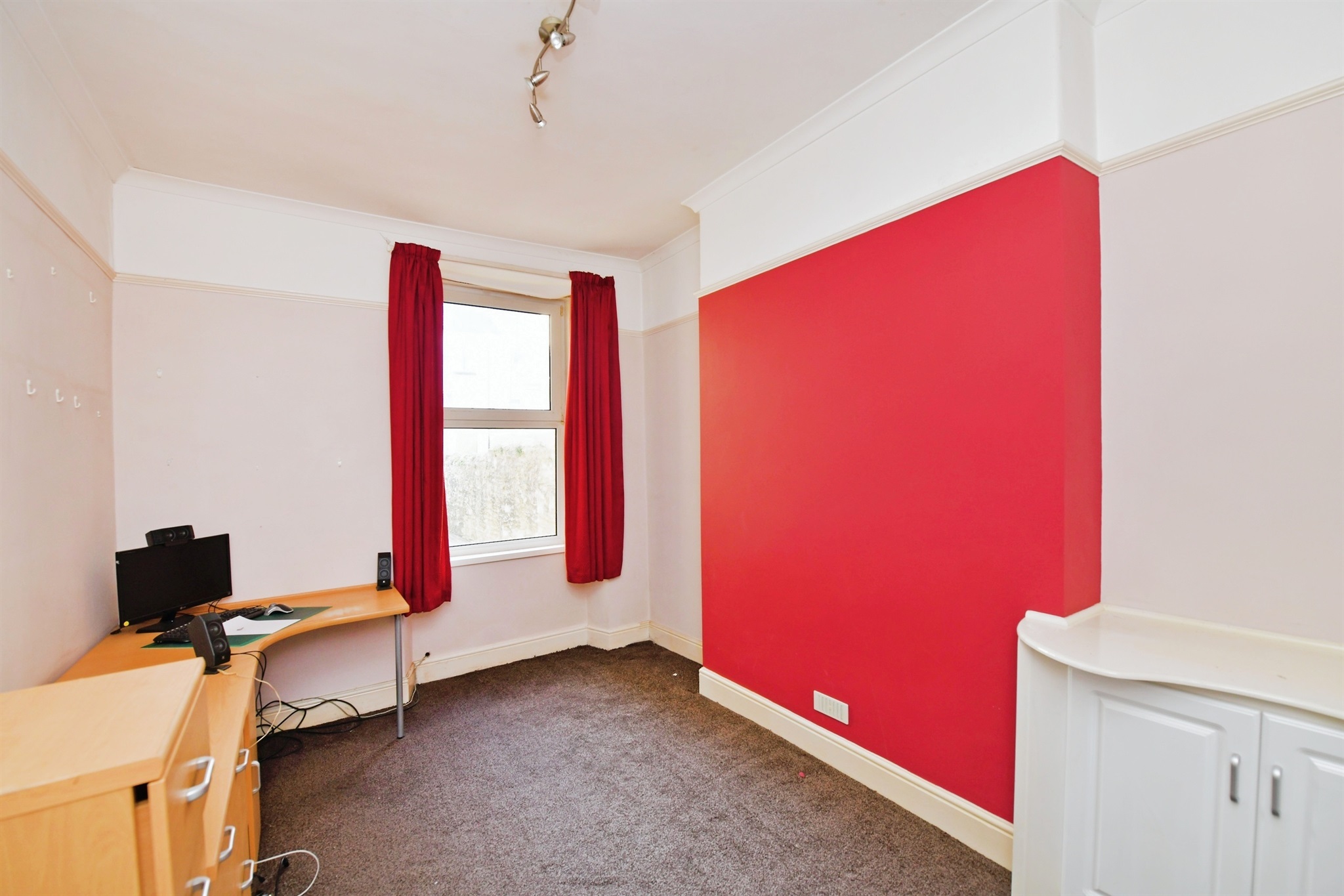 3 bed Terraced