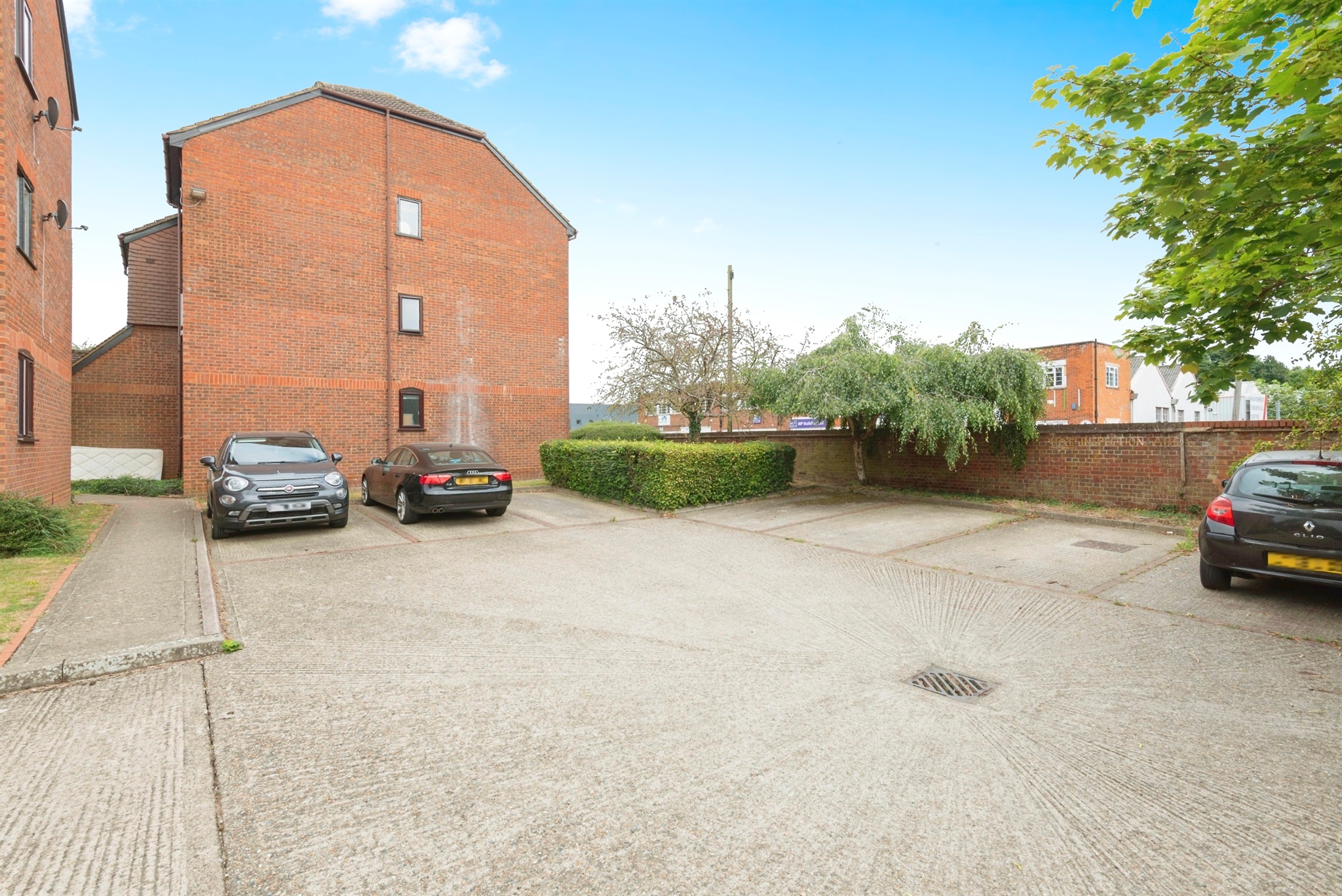 1 bed Apartment