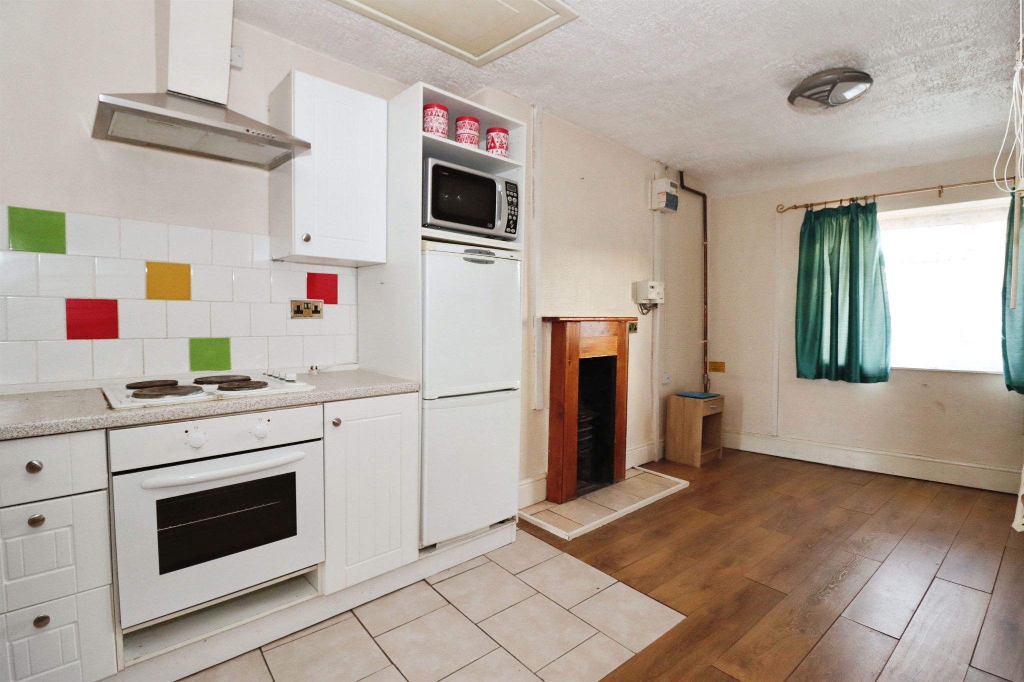 1 bed Commercial Property