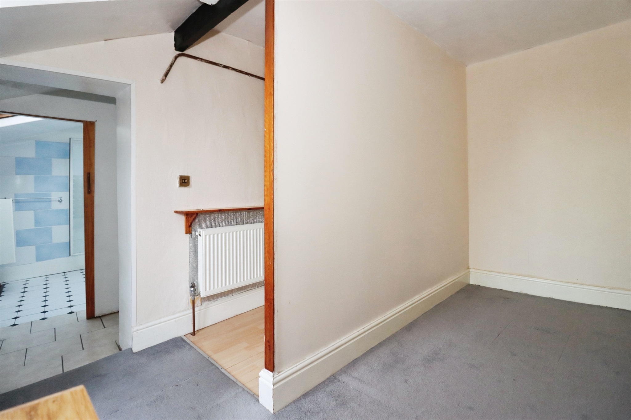 1 bed Commercial Property