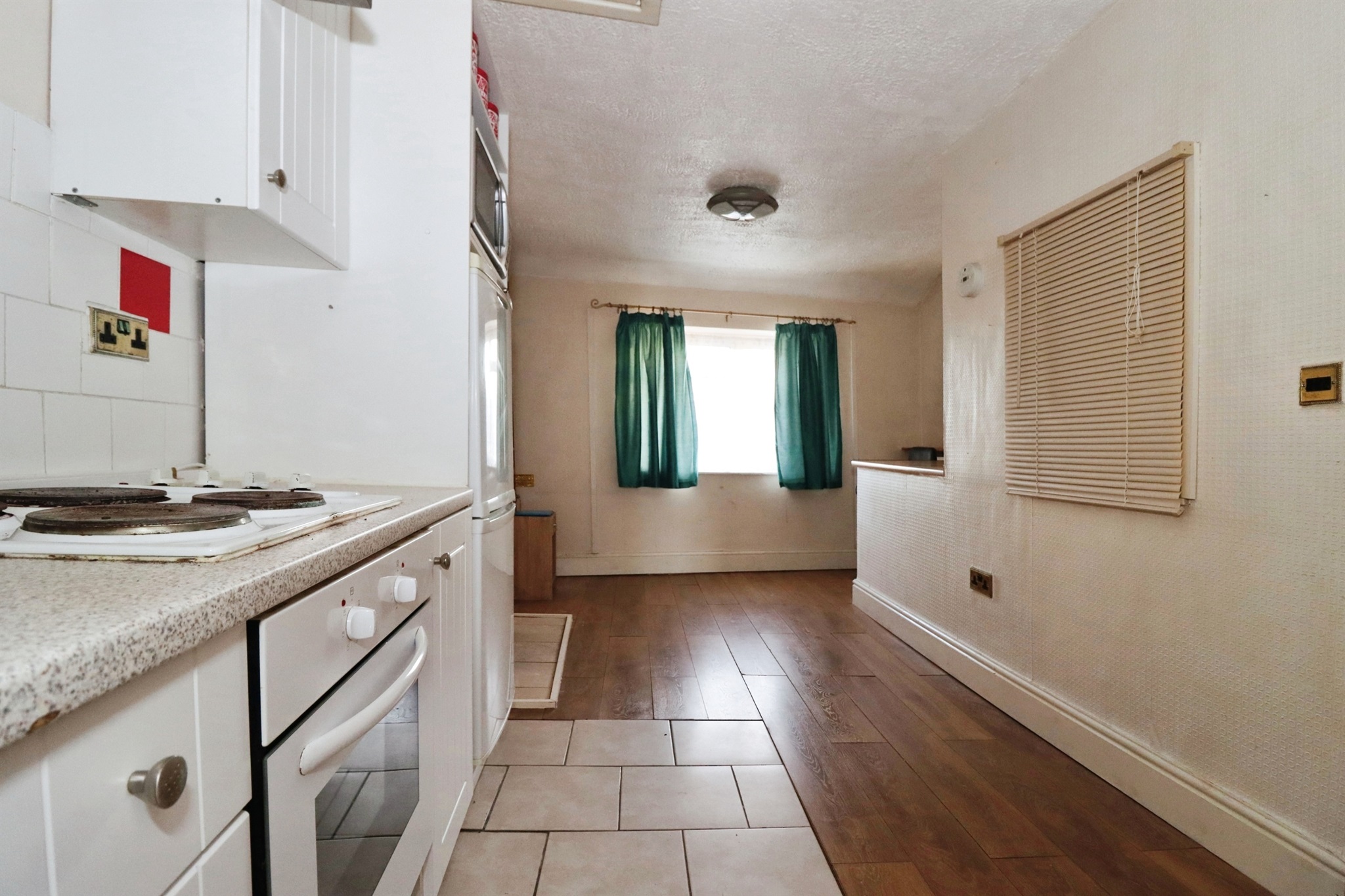 1 bed Commercial Property