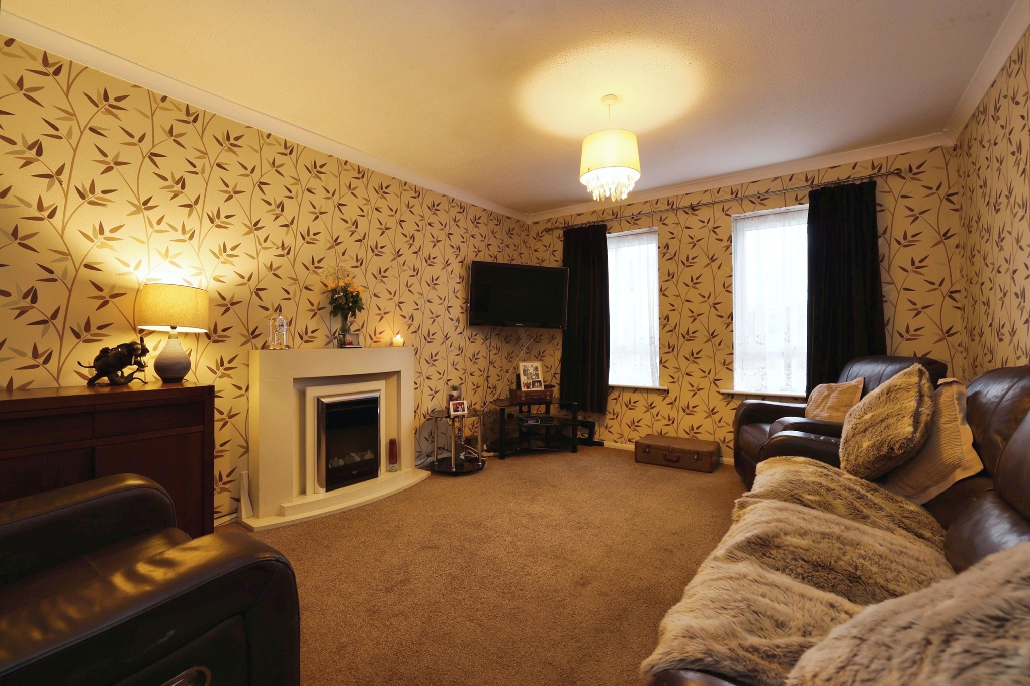 3 bed Semi-Detached