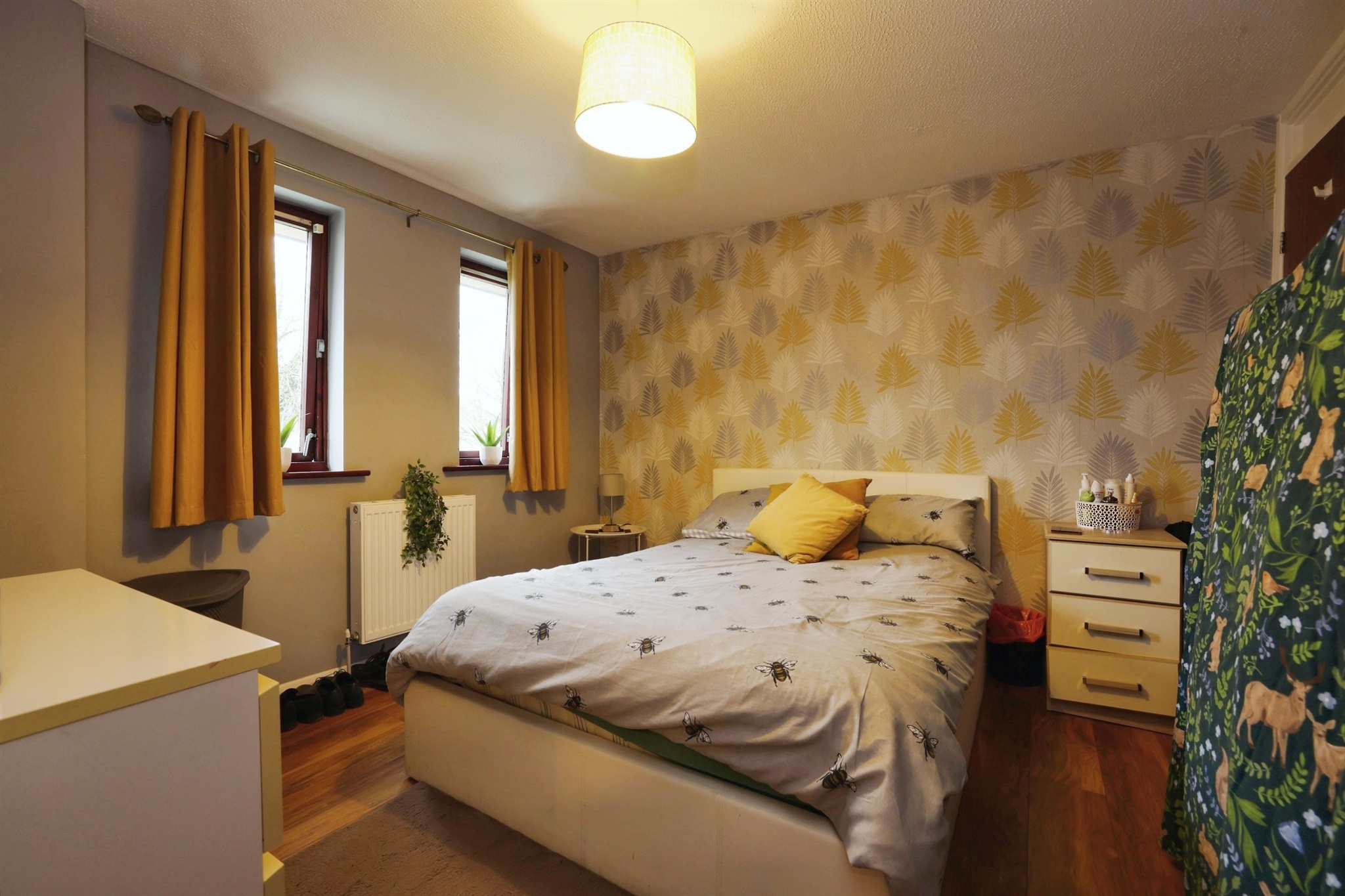 3 bed Semi-Detached