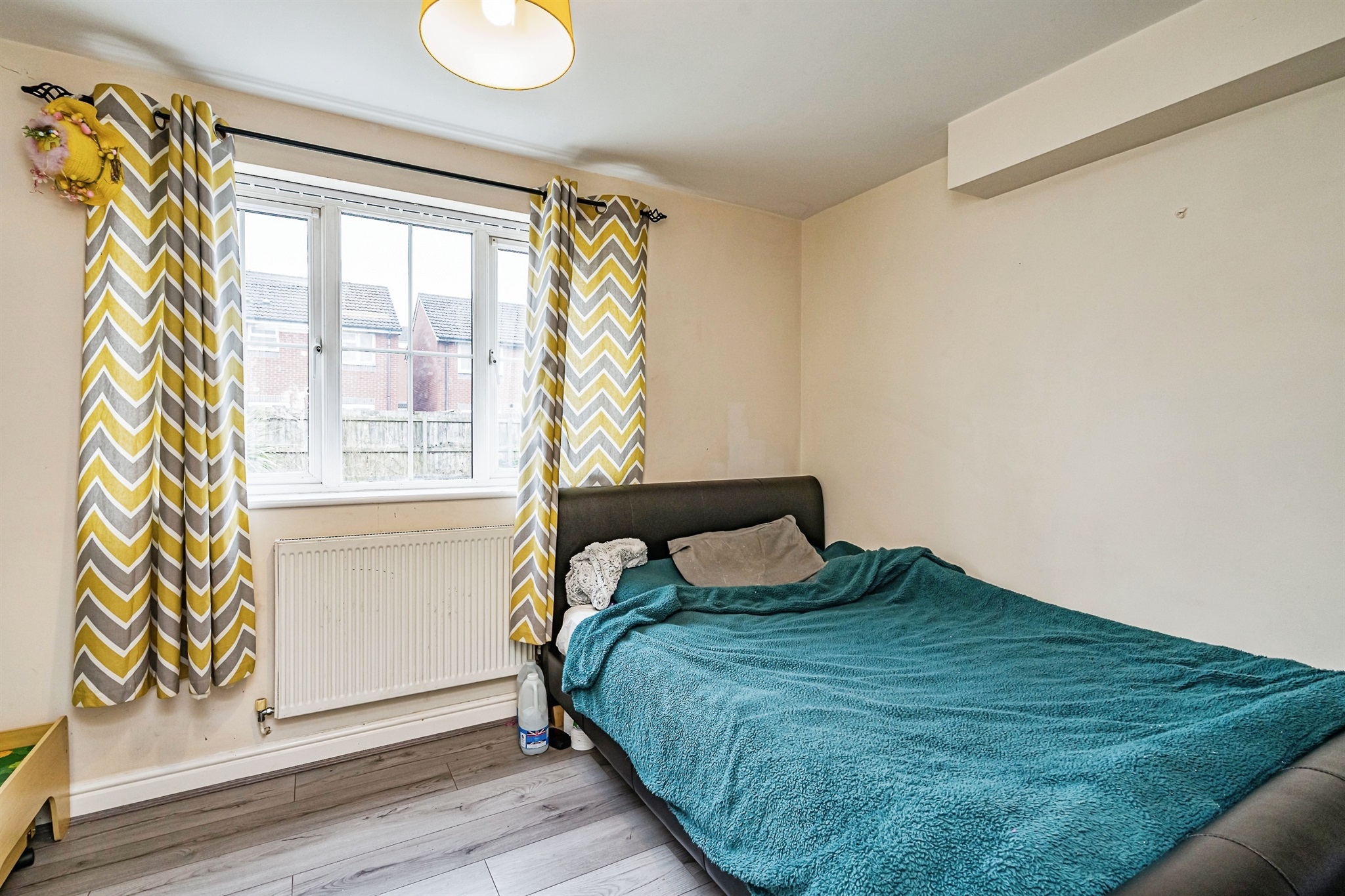 3 bed Semi-Detached