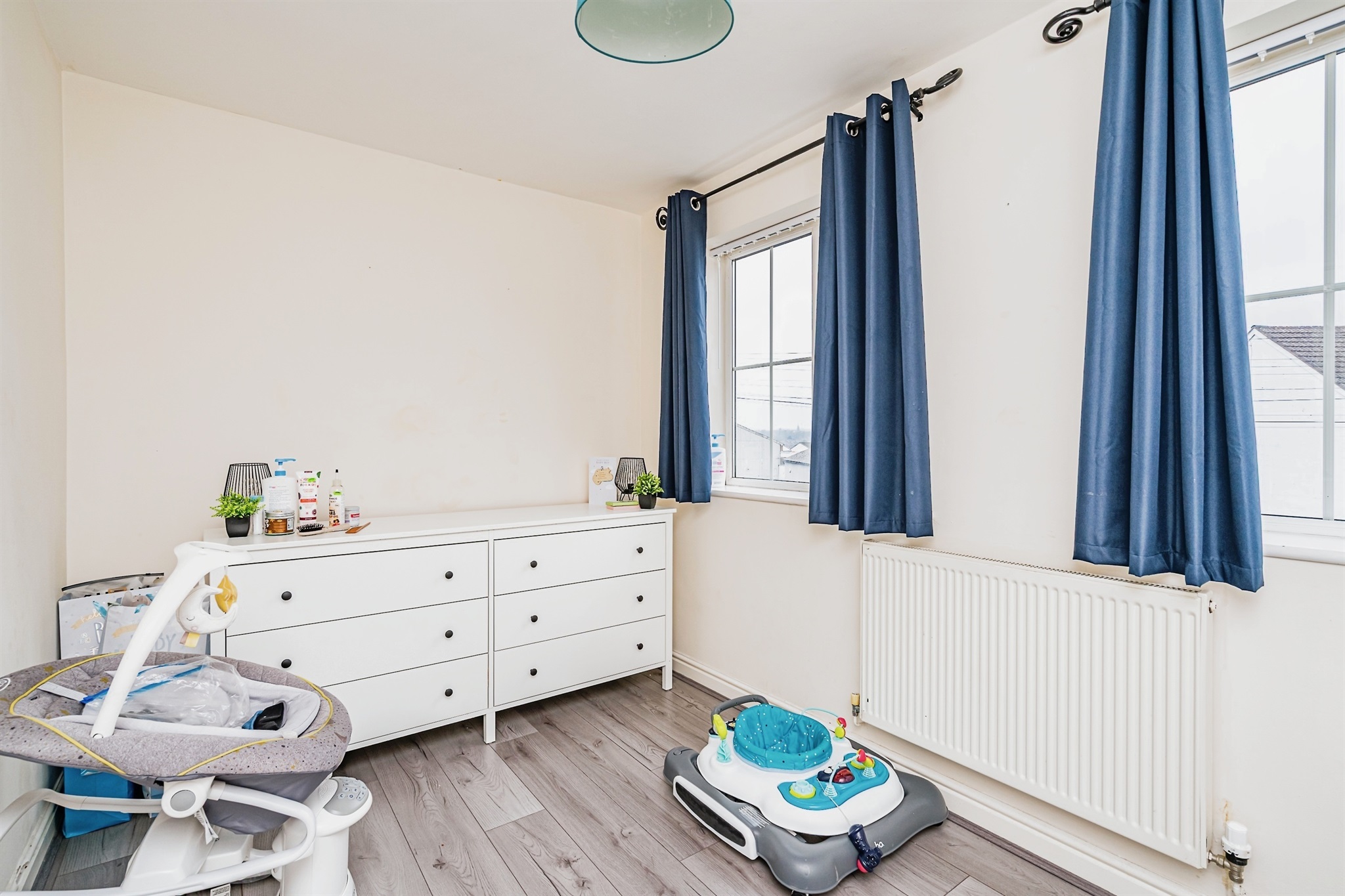 3 bed Semi-Detached
