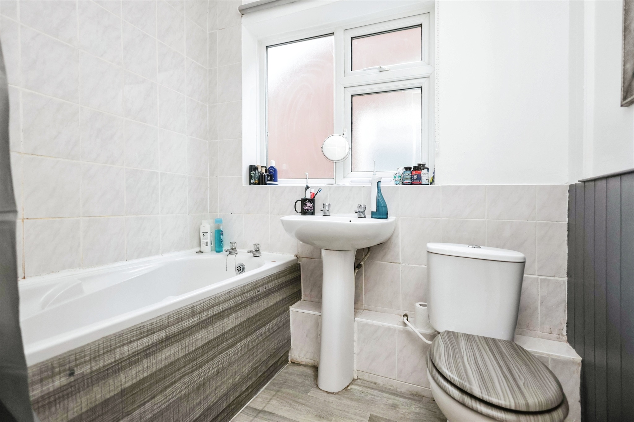 2 bed Maisonette