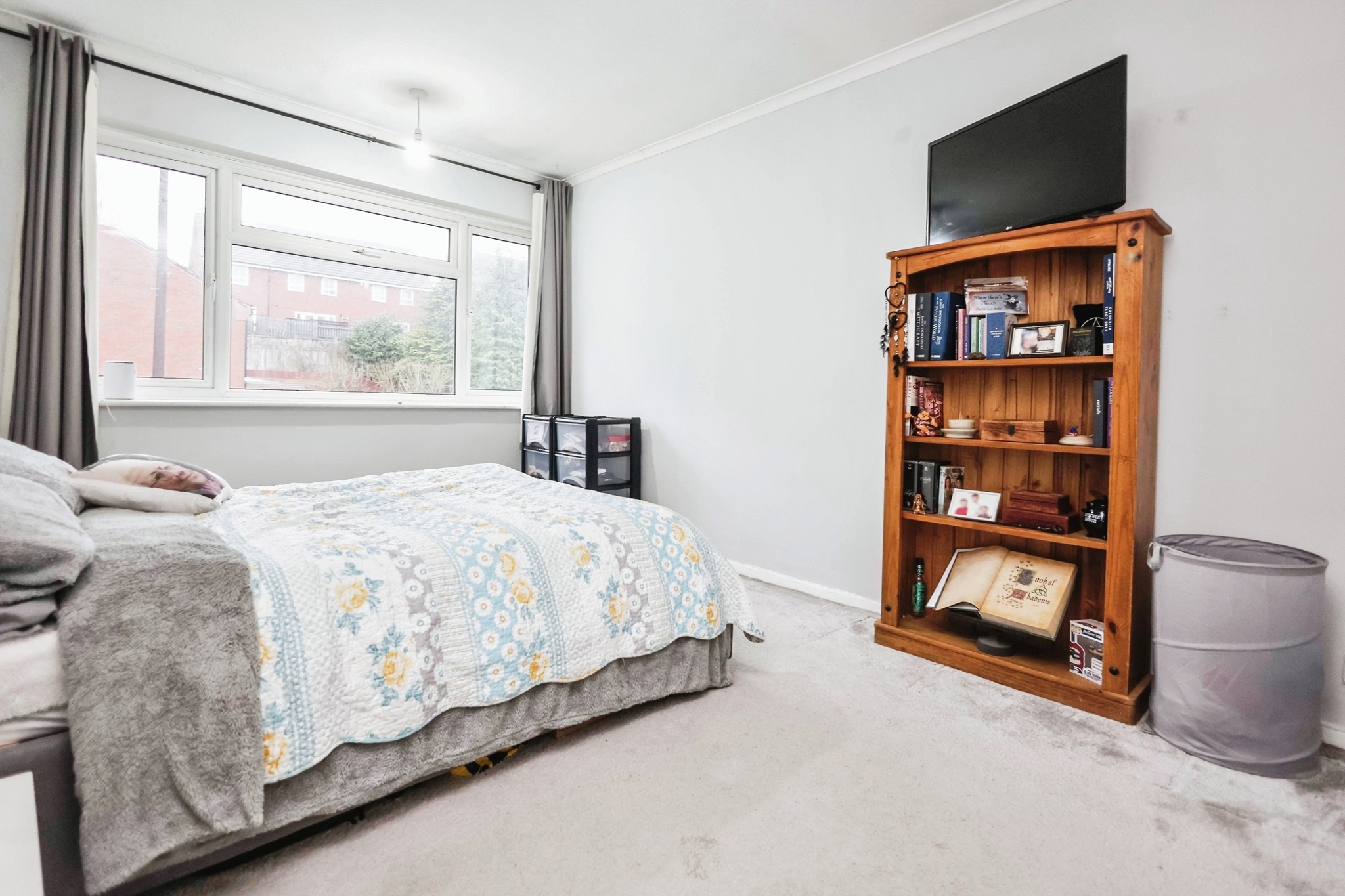 2 bed Maisonette