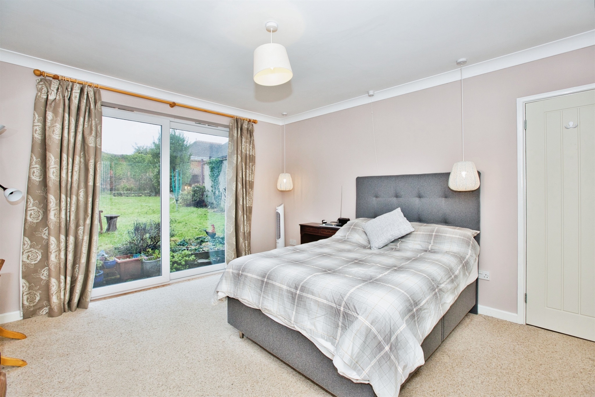 2 bed Bungalow