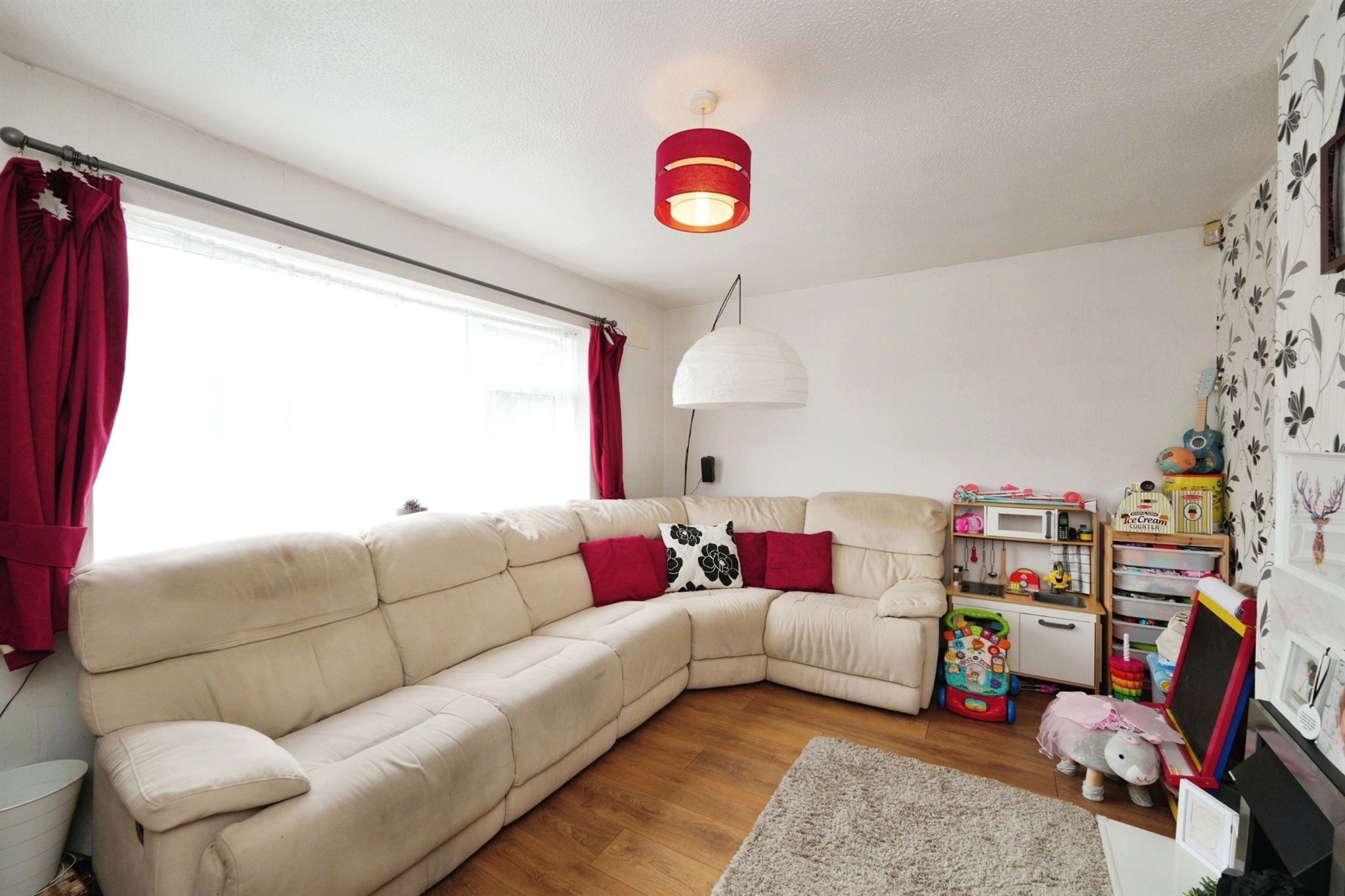 3 bed Terraced