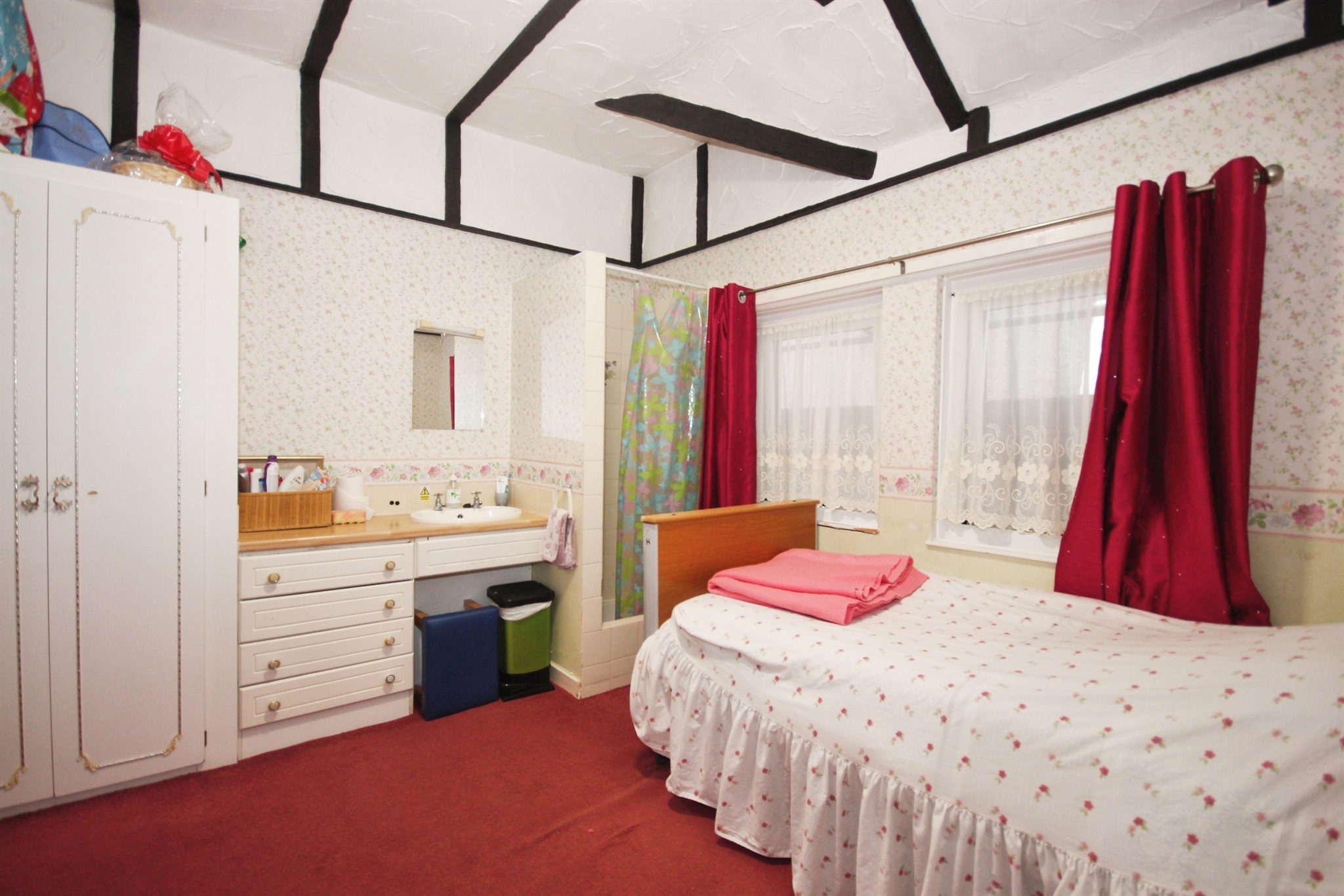 15 bed Semi-Detached