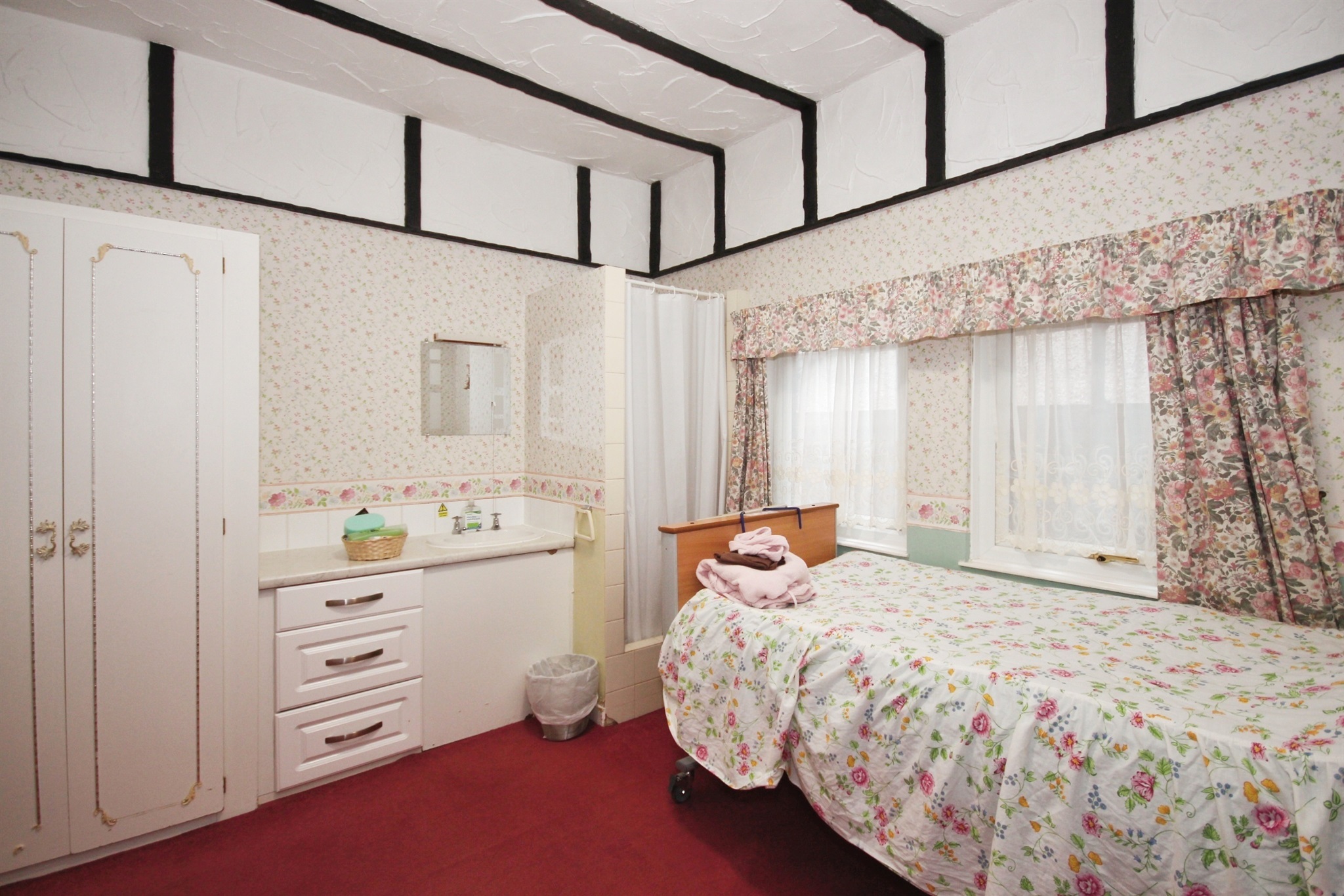 15 bed Semi-Detached