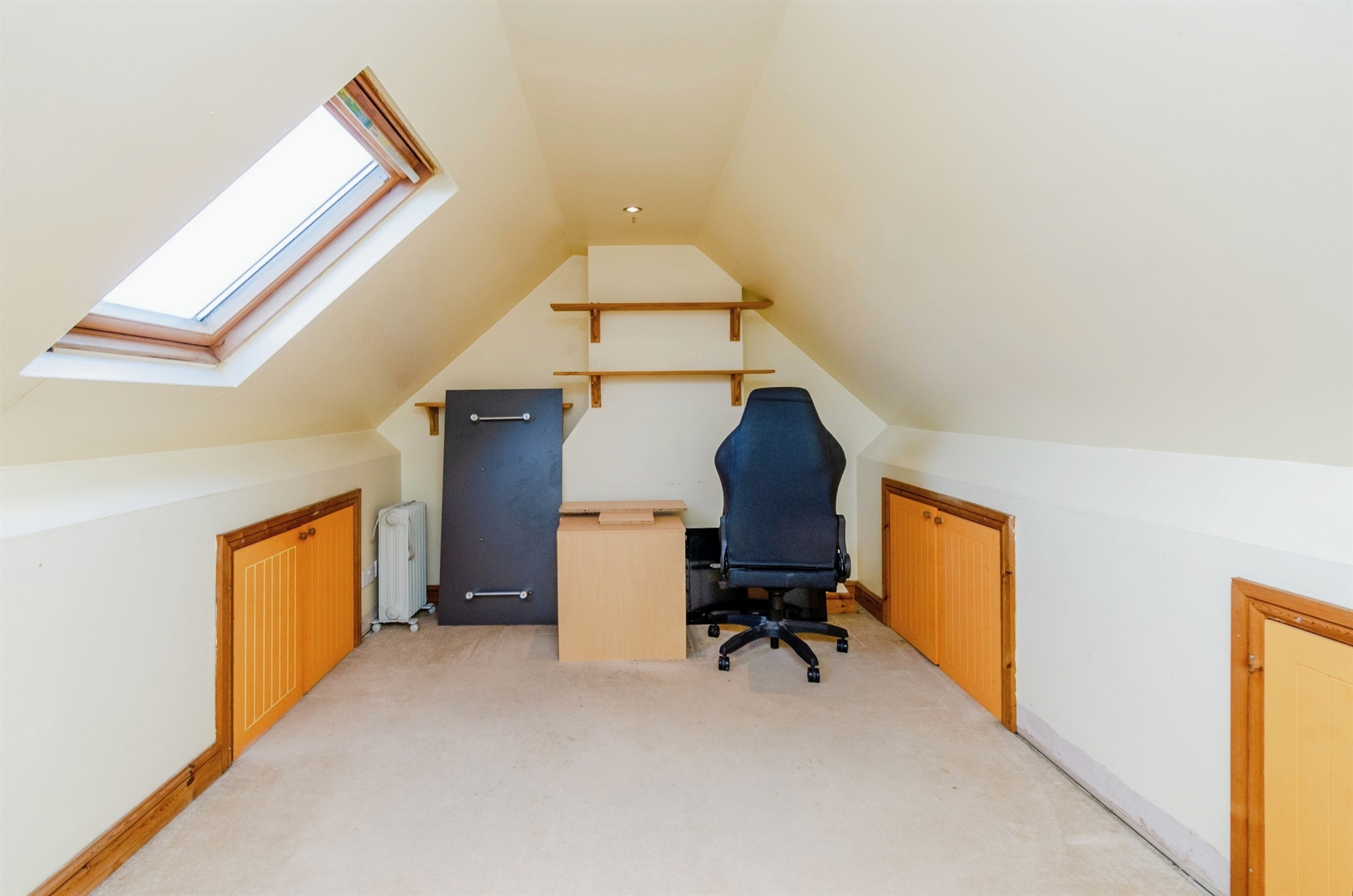 2 bed End of Terrace