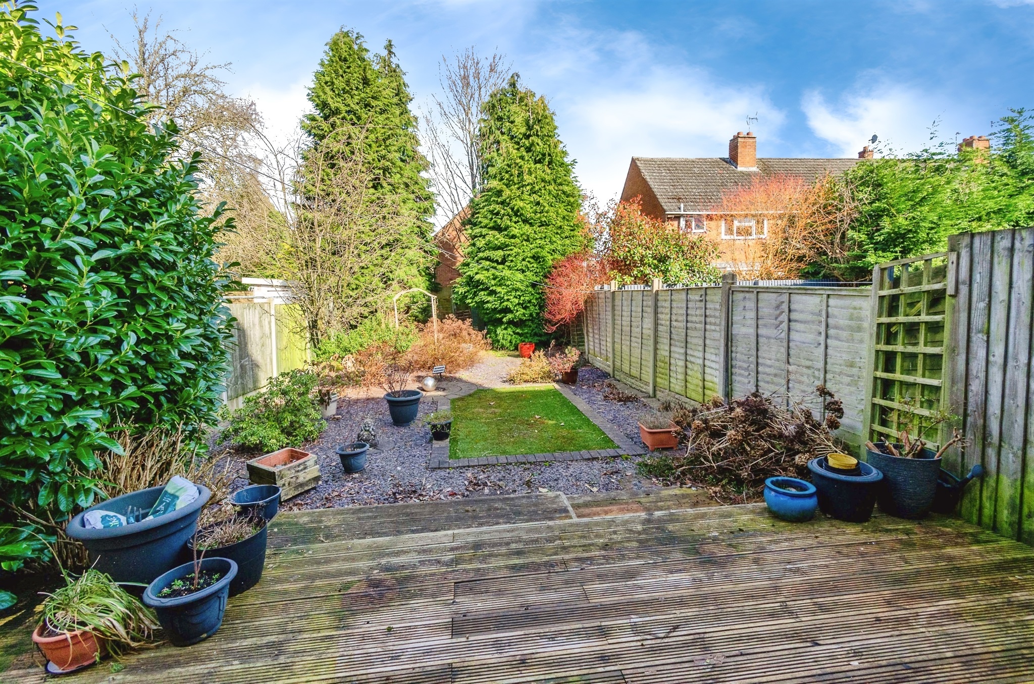 2 bed End of Terrace