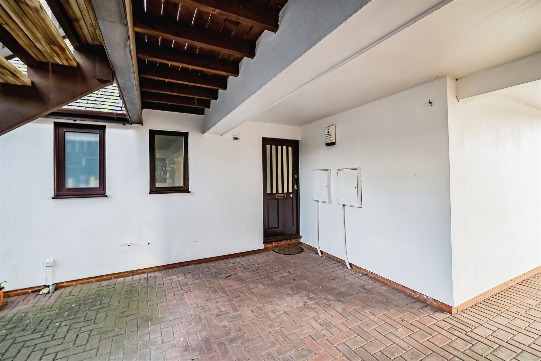 2 bed Ground Flat