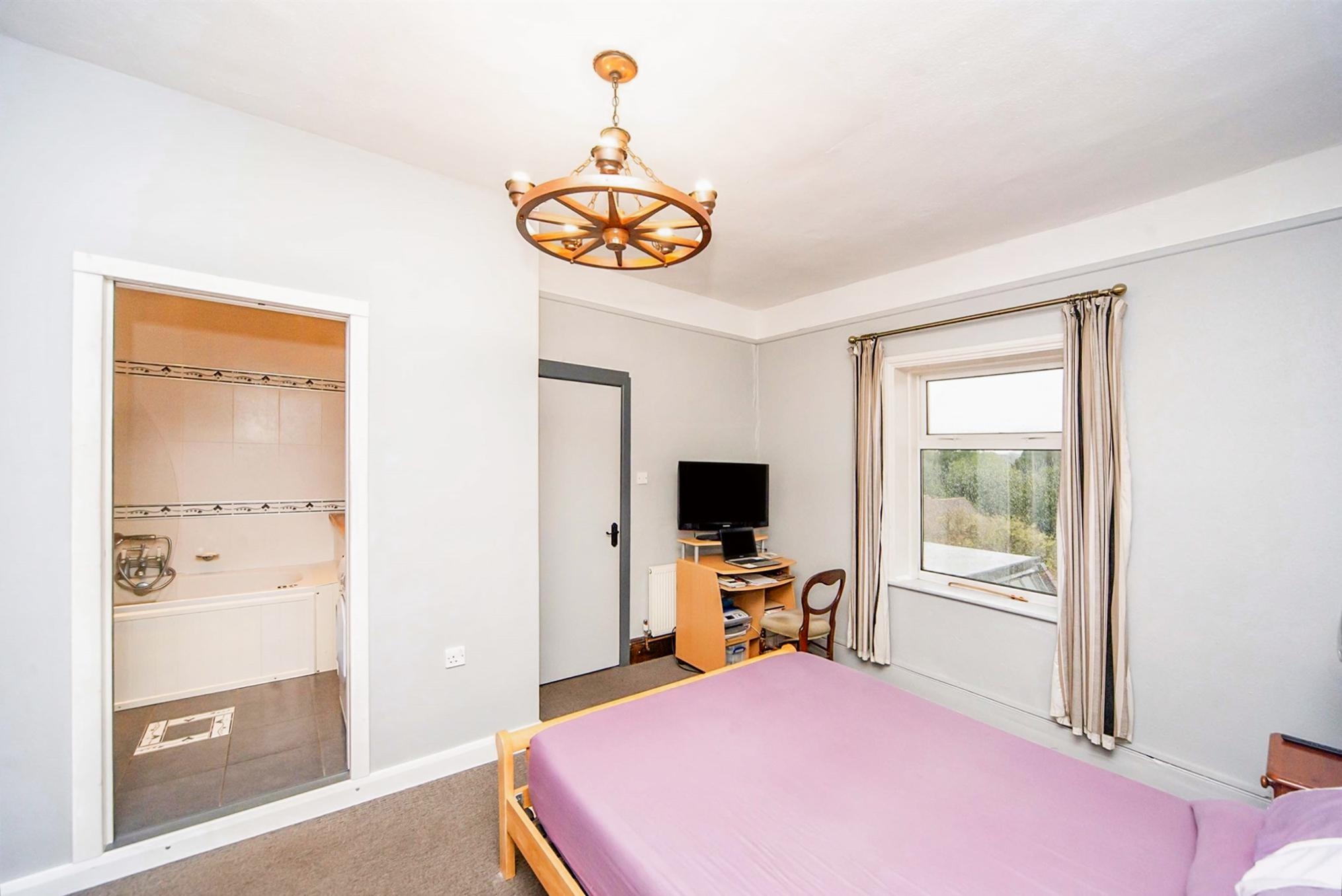 1 bed Apartment