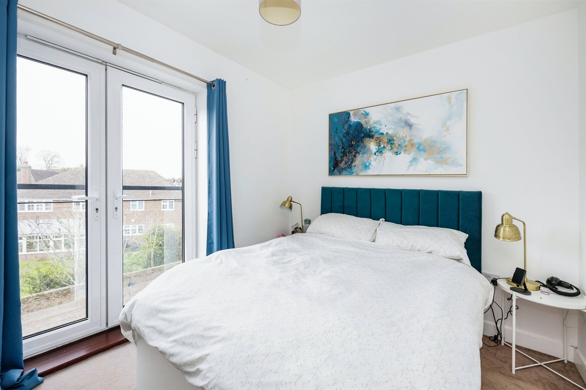 2 bed Apartment
