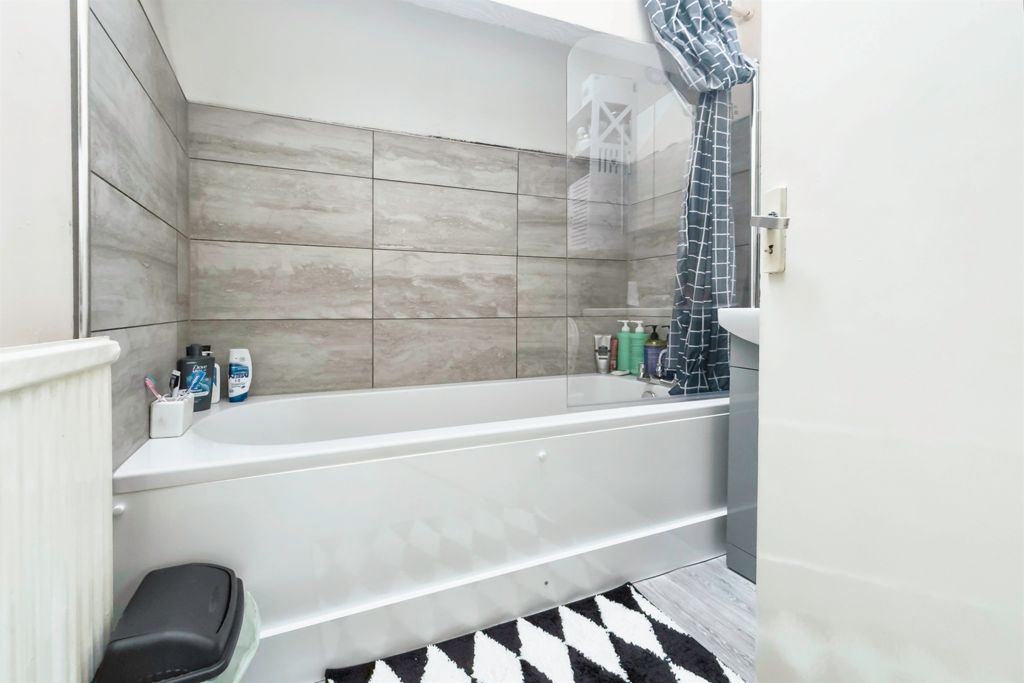 1 bed Ground Maisonette