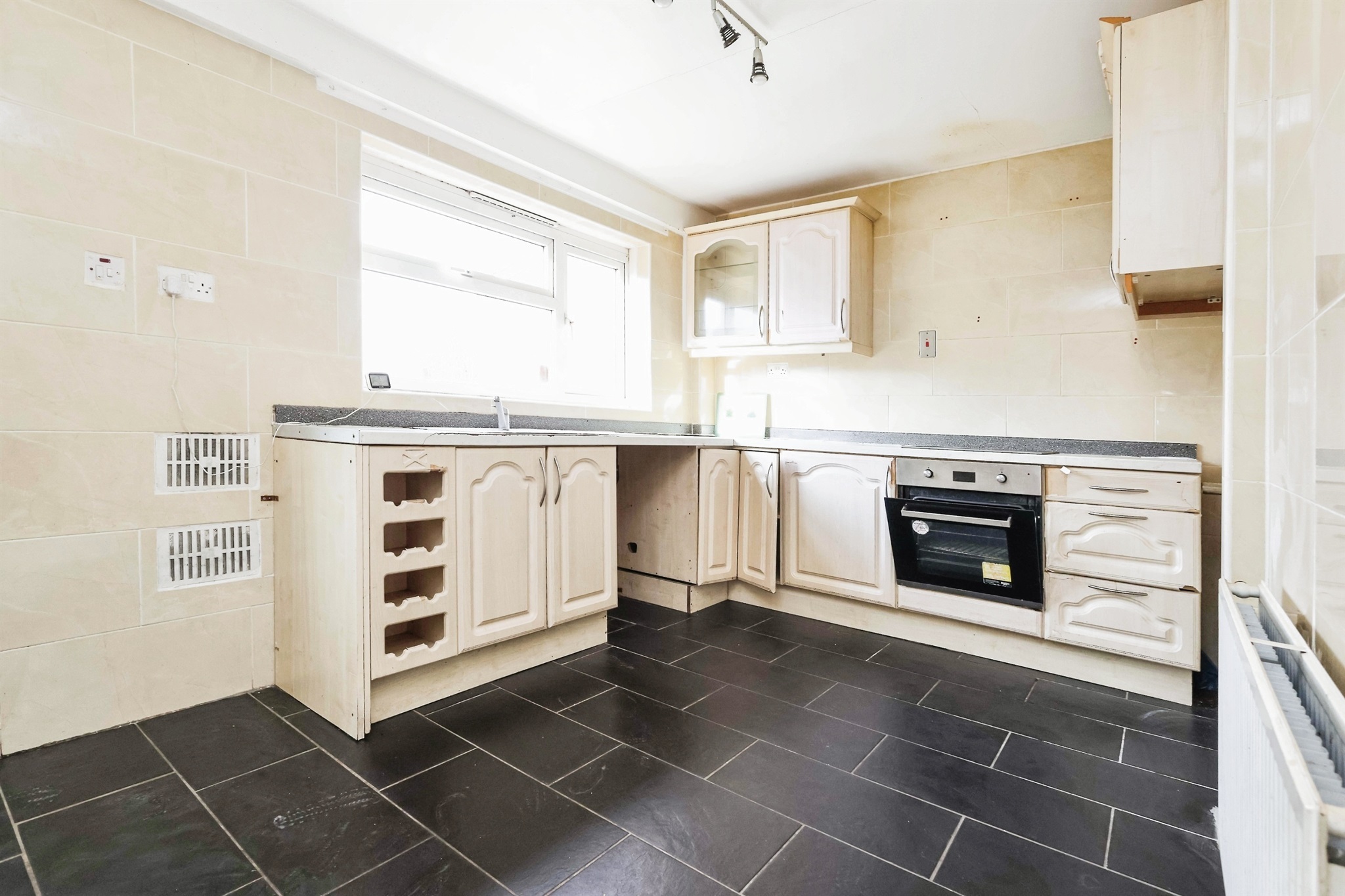 3 bed Semi-Detached