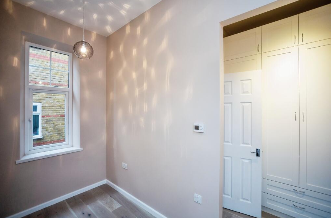 1 bed Ground Flat