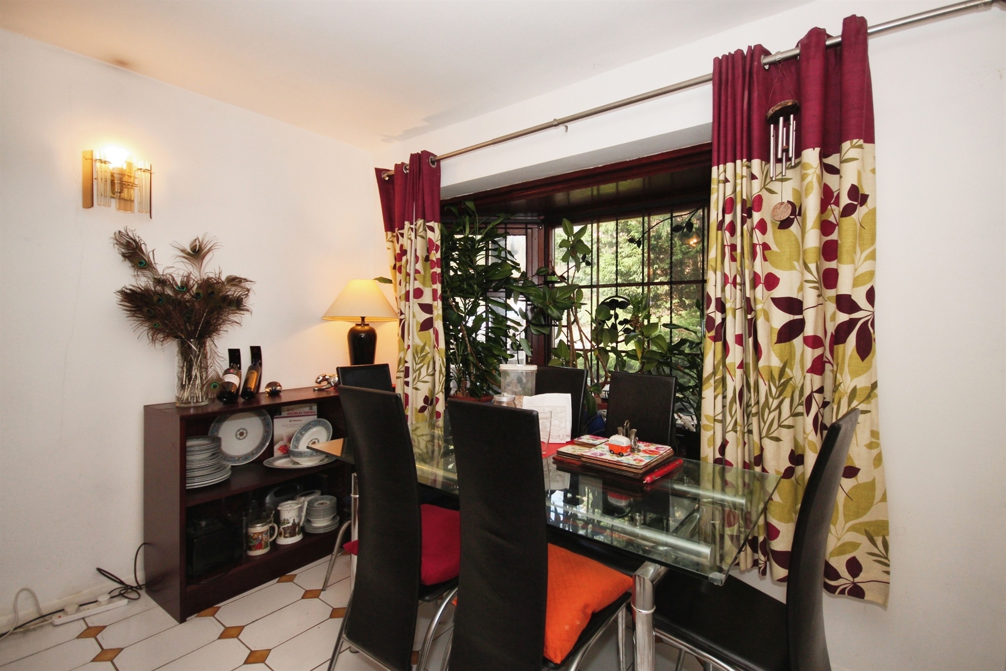4 bed Detached