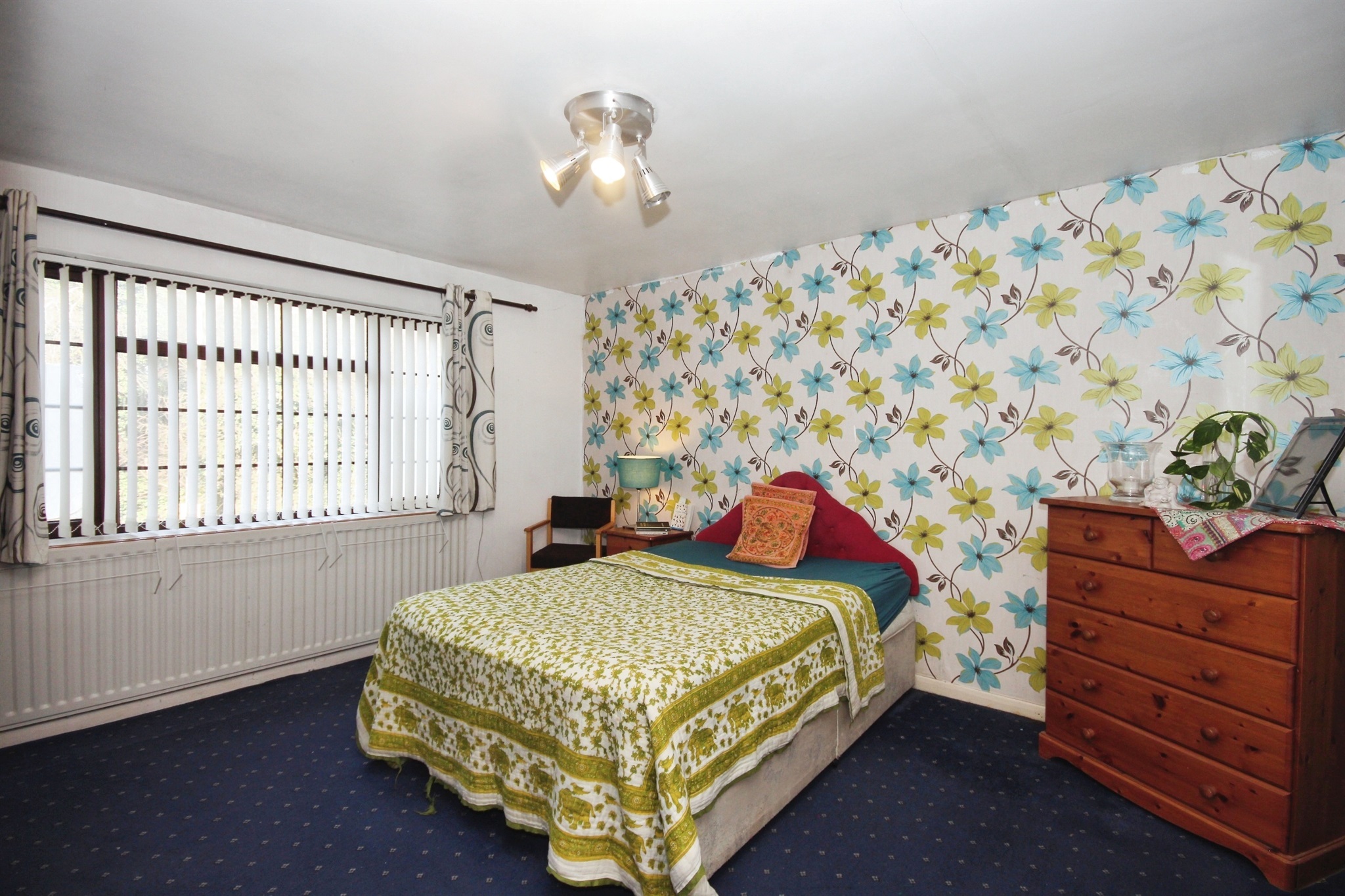 4 bed Detached