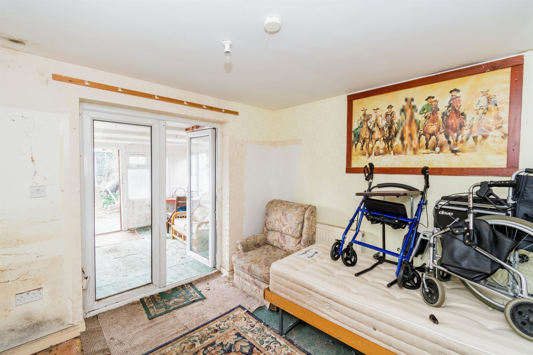 1 bed Semi-Detached Bungalow