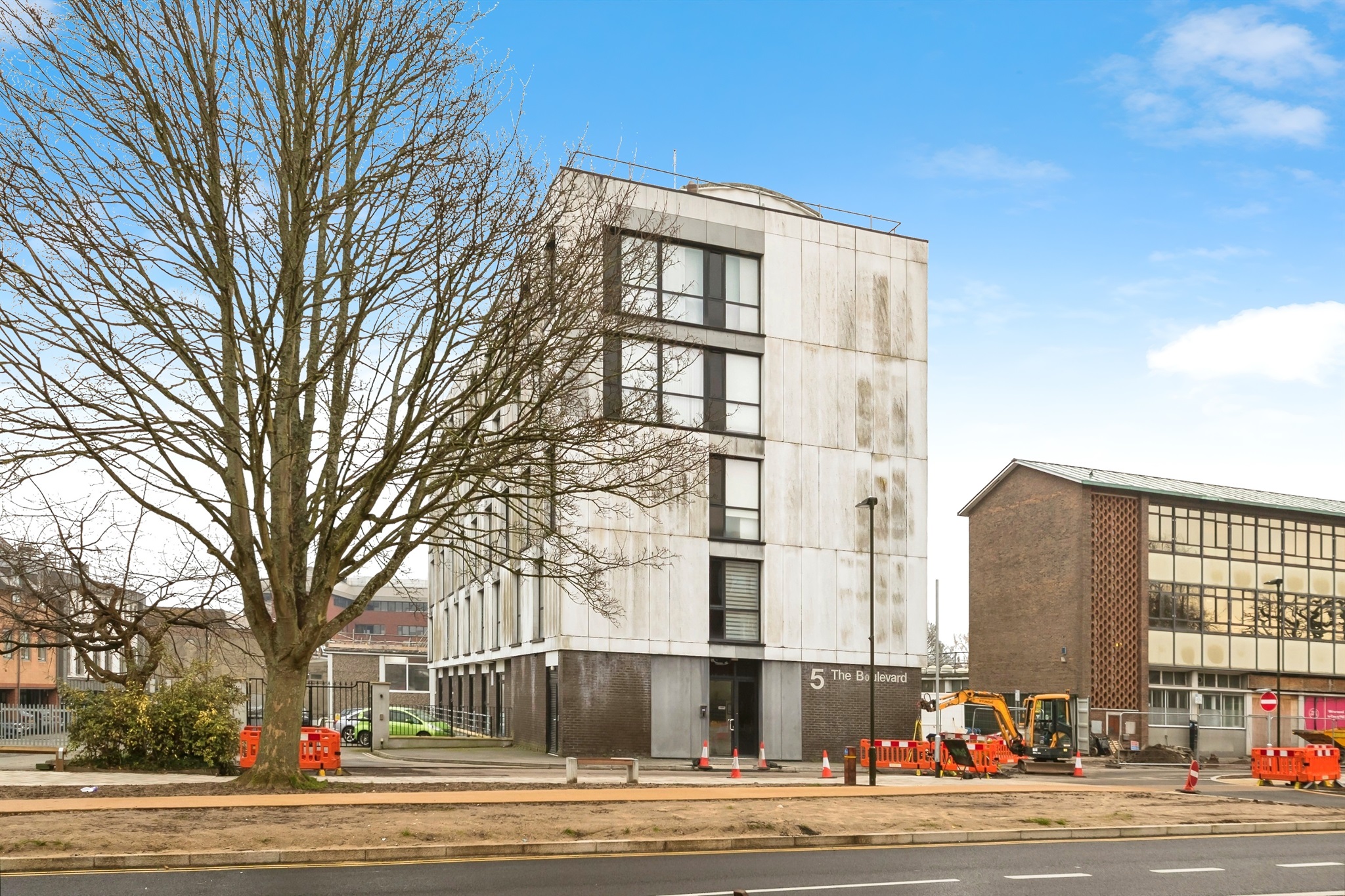 2 bed Ground Flat