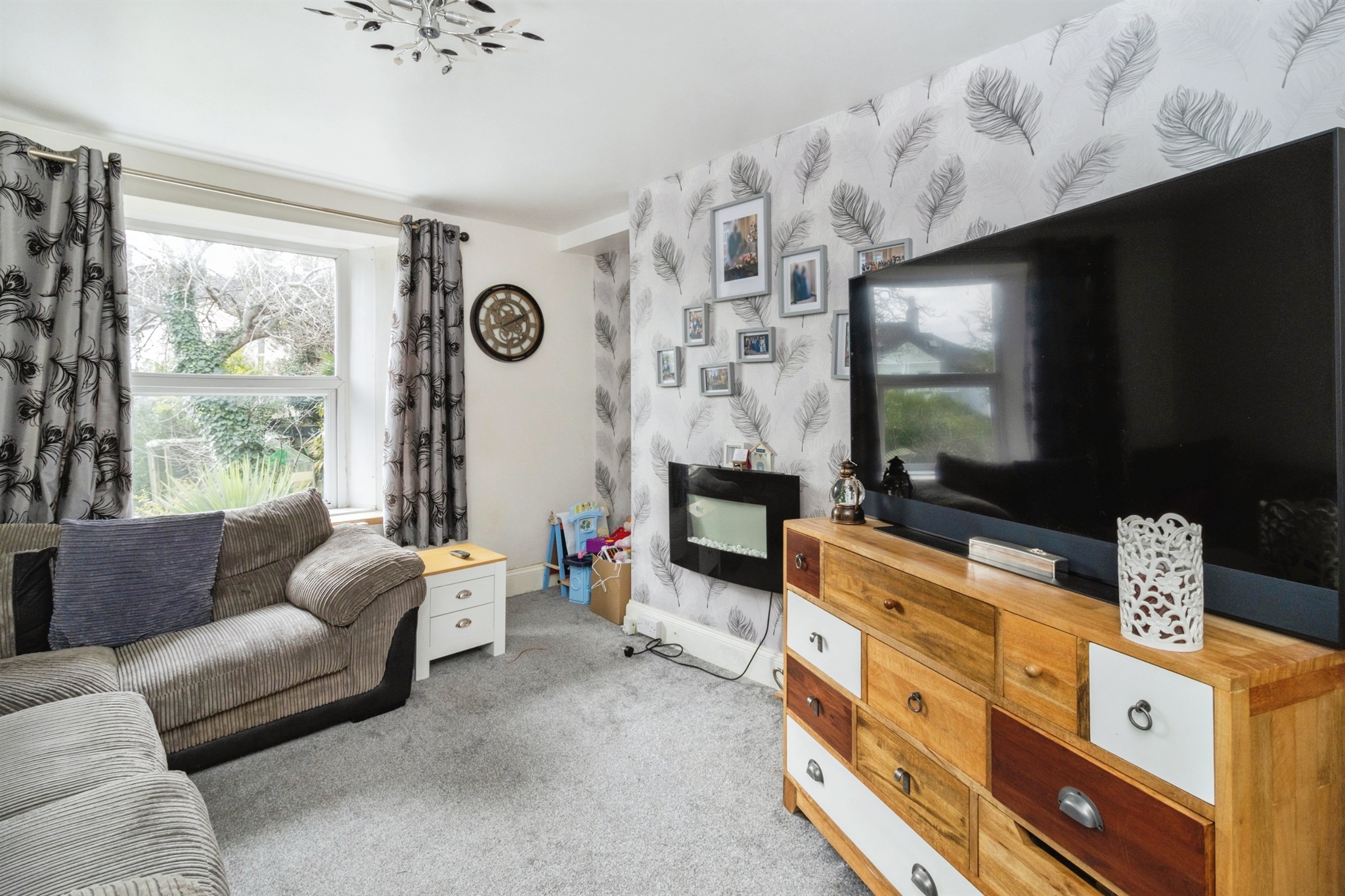 3 bed Semi-Detached