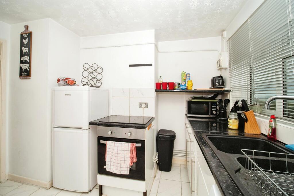 1 bed Apartment