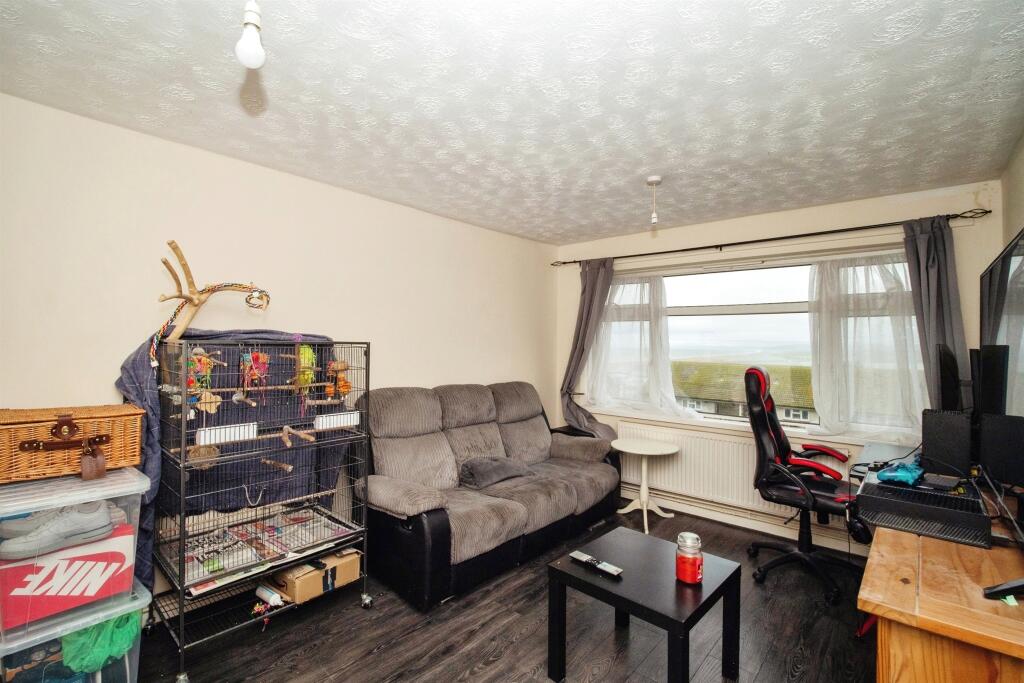 1 bed Apartment