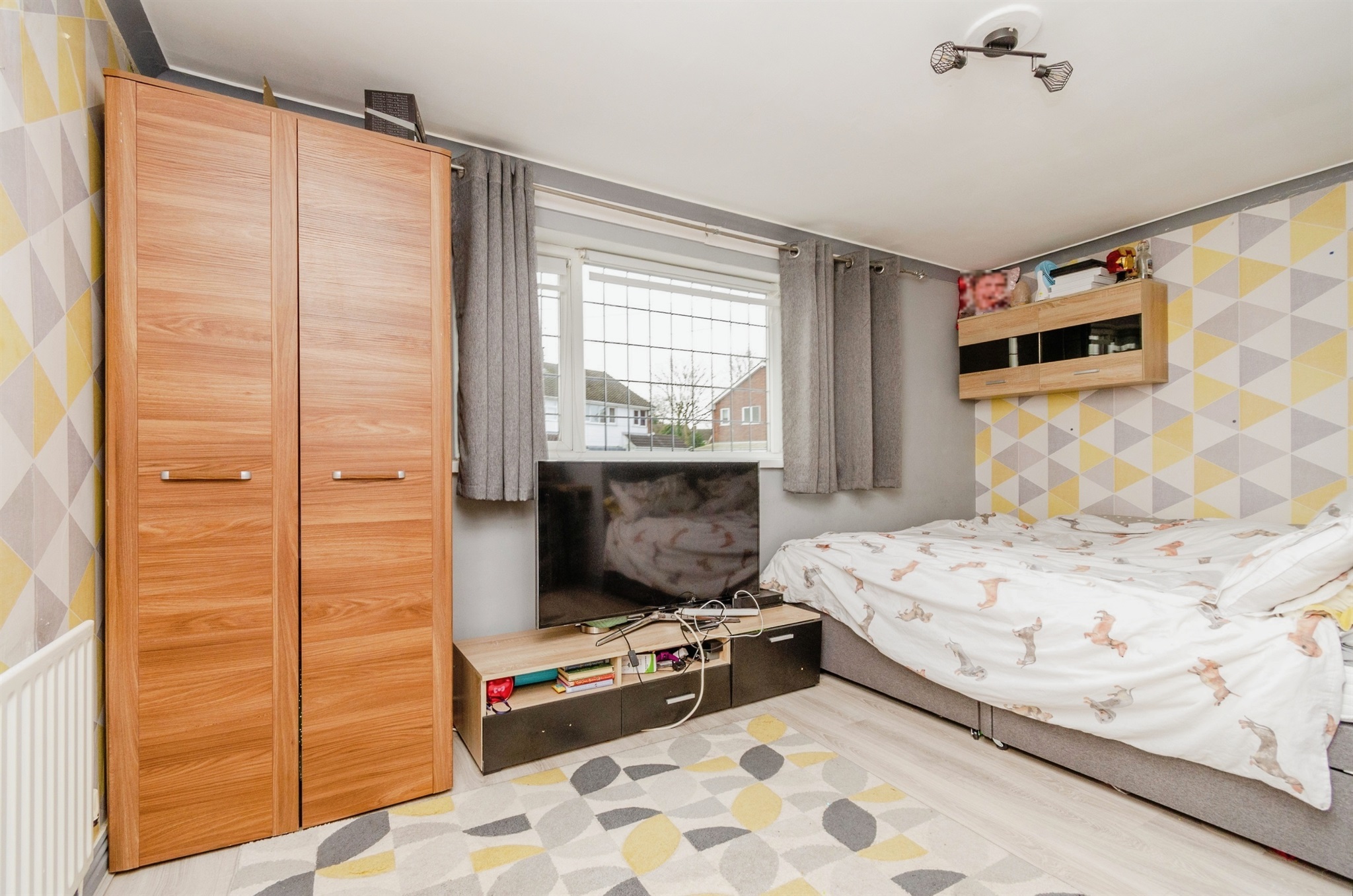 3 bed Semi-Detached