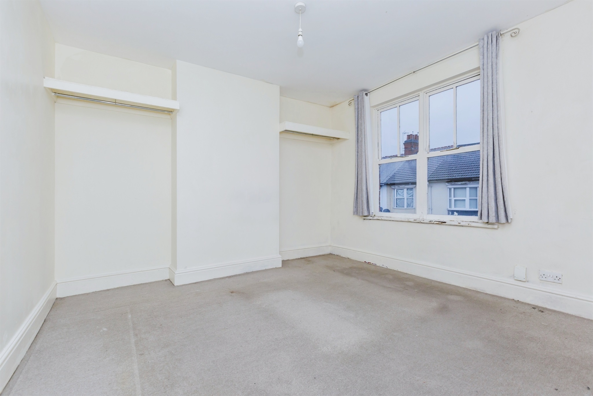 2 bed Terraced