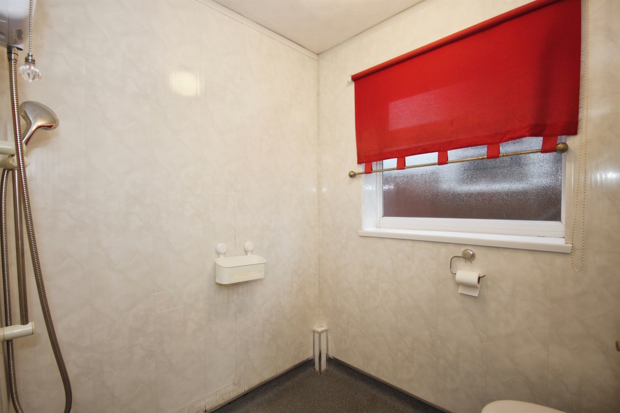 2 bed Maisonette