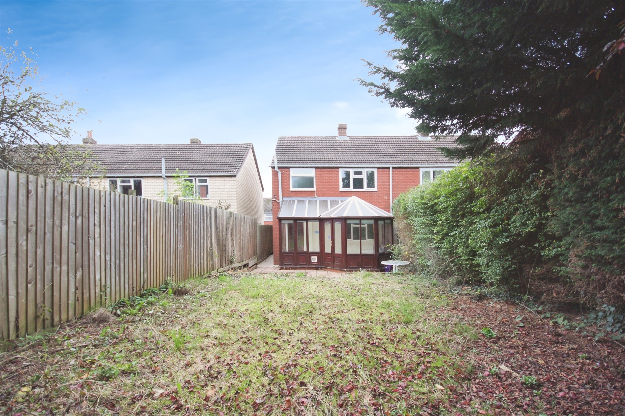 2 bed Semi-Detached