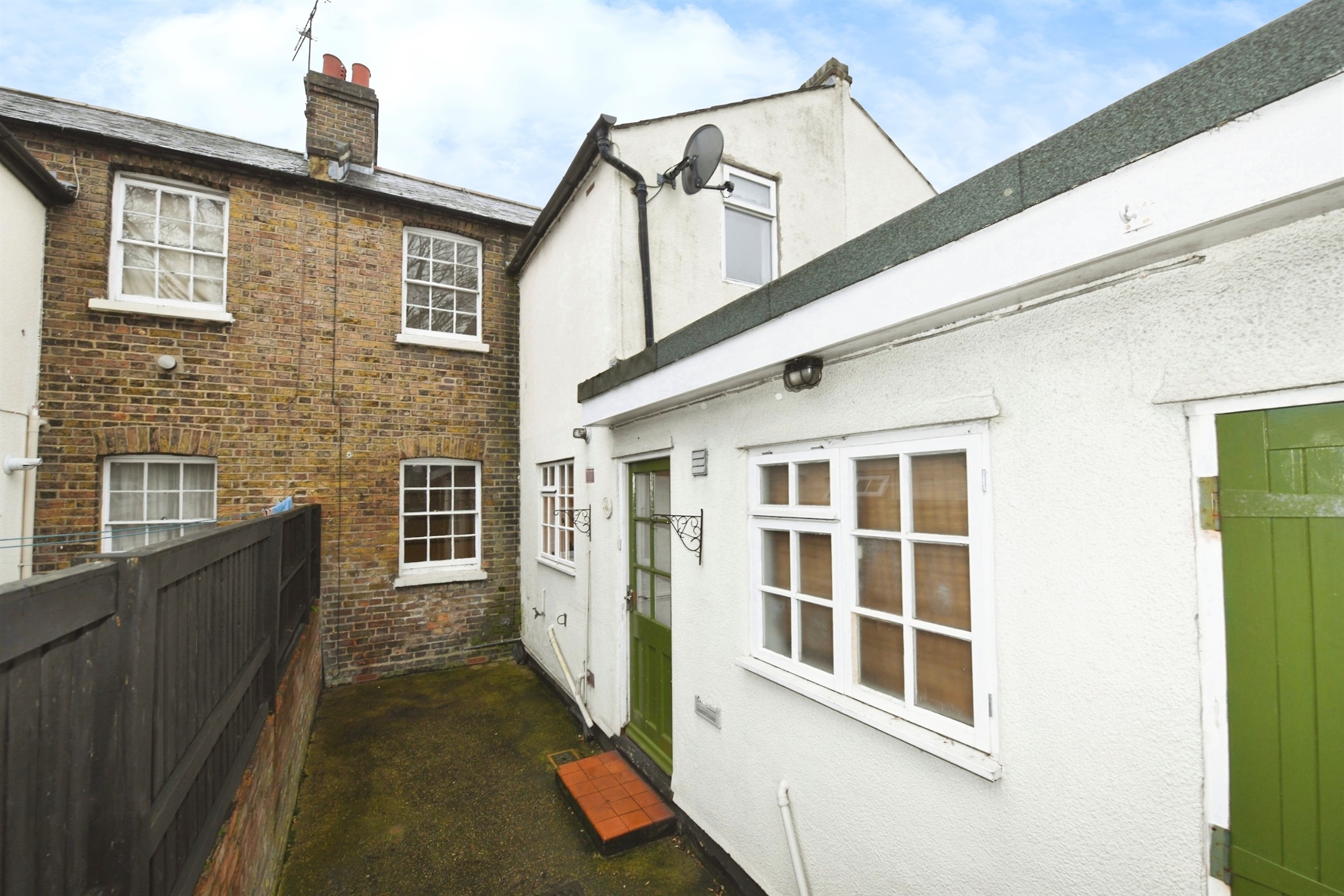 3 bed Terraced