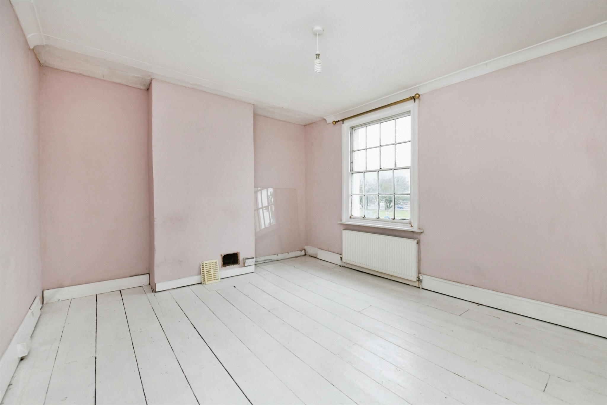 3 bed Terraced