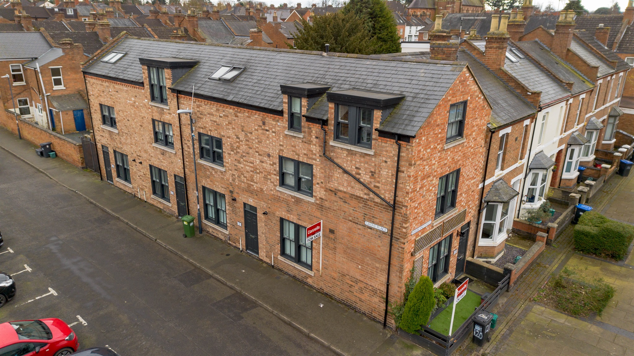 2 bed End of Terrace