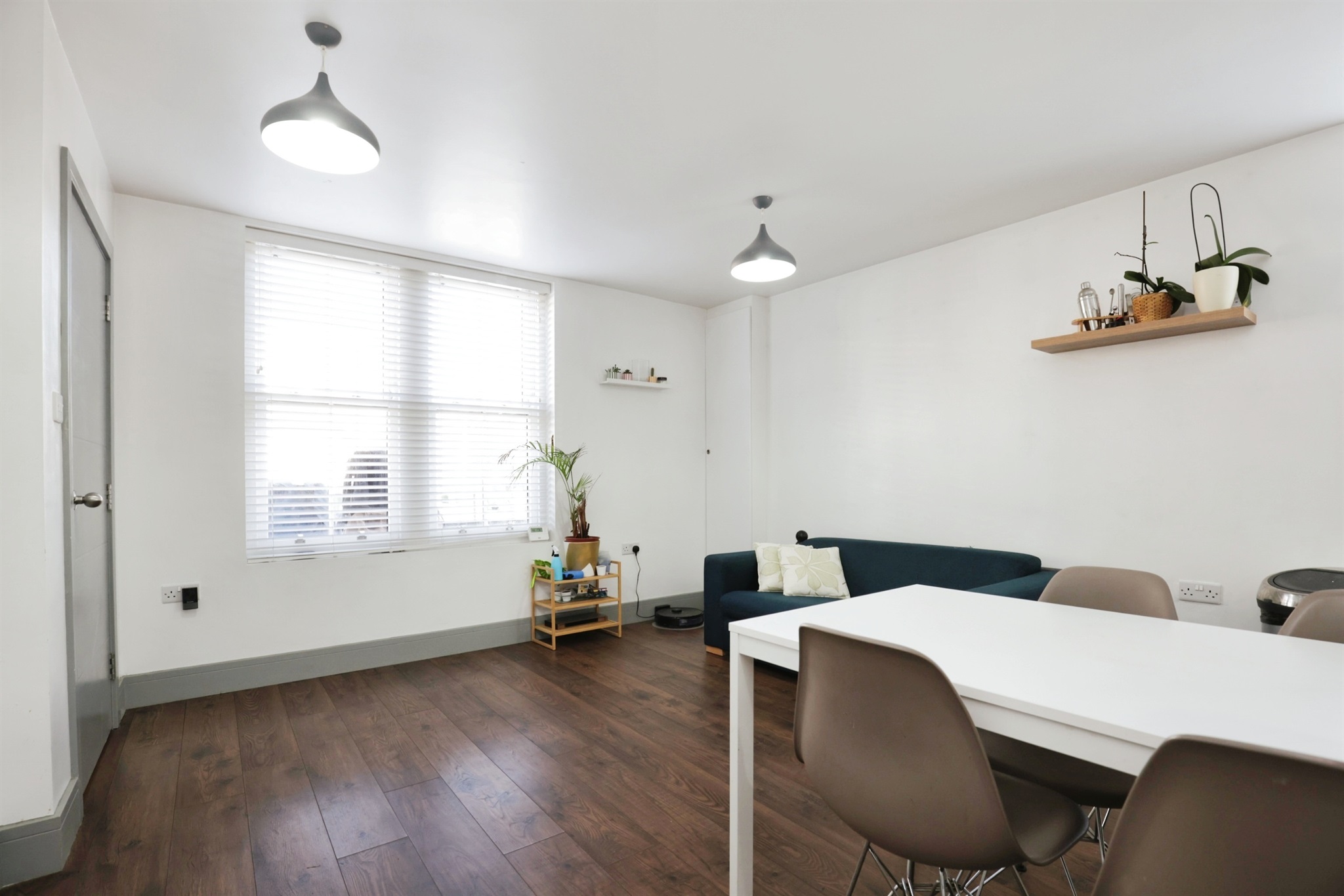2 bed End of Terrace