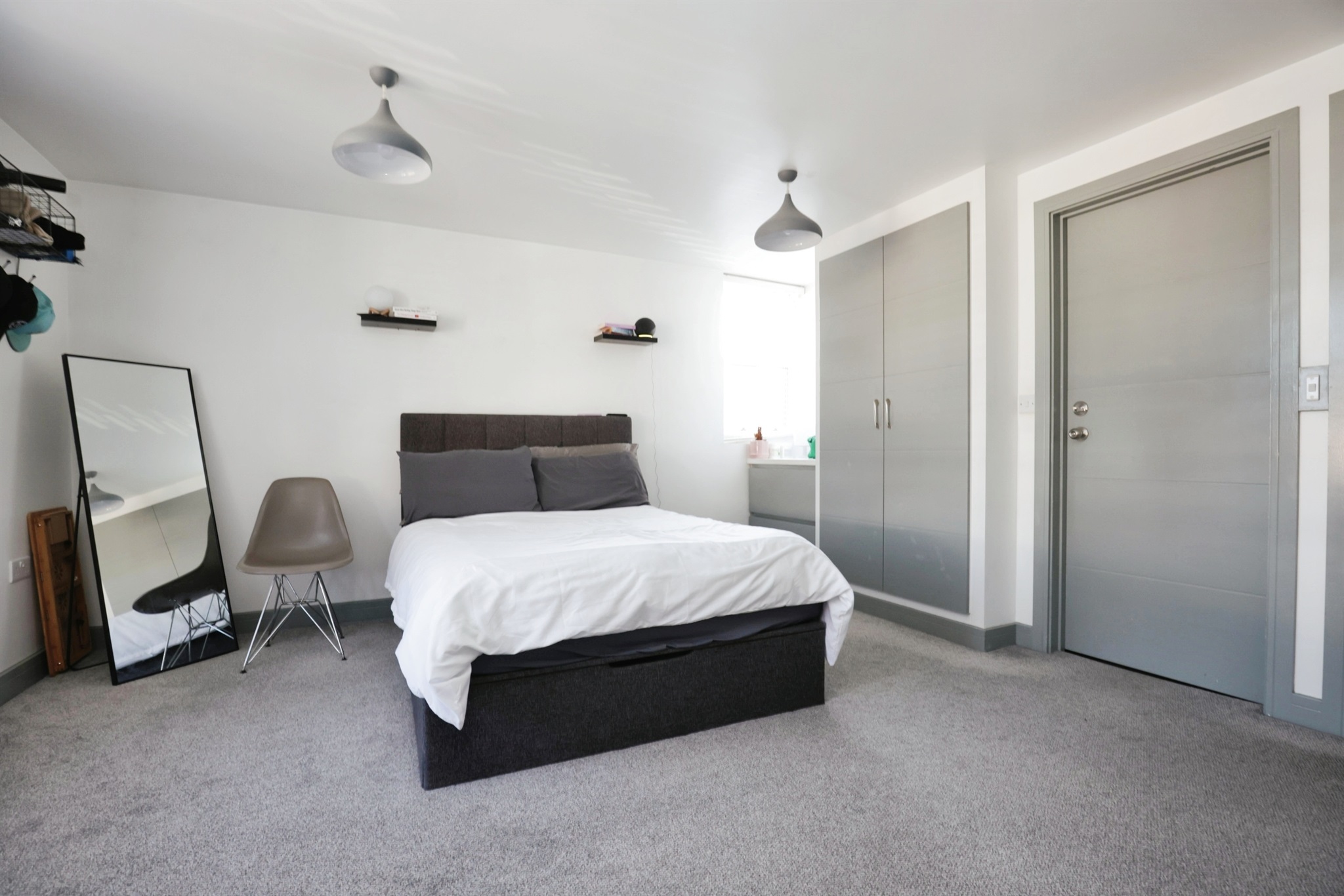 2 bed End of Terrace