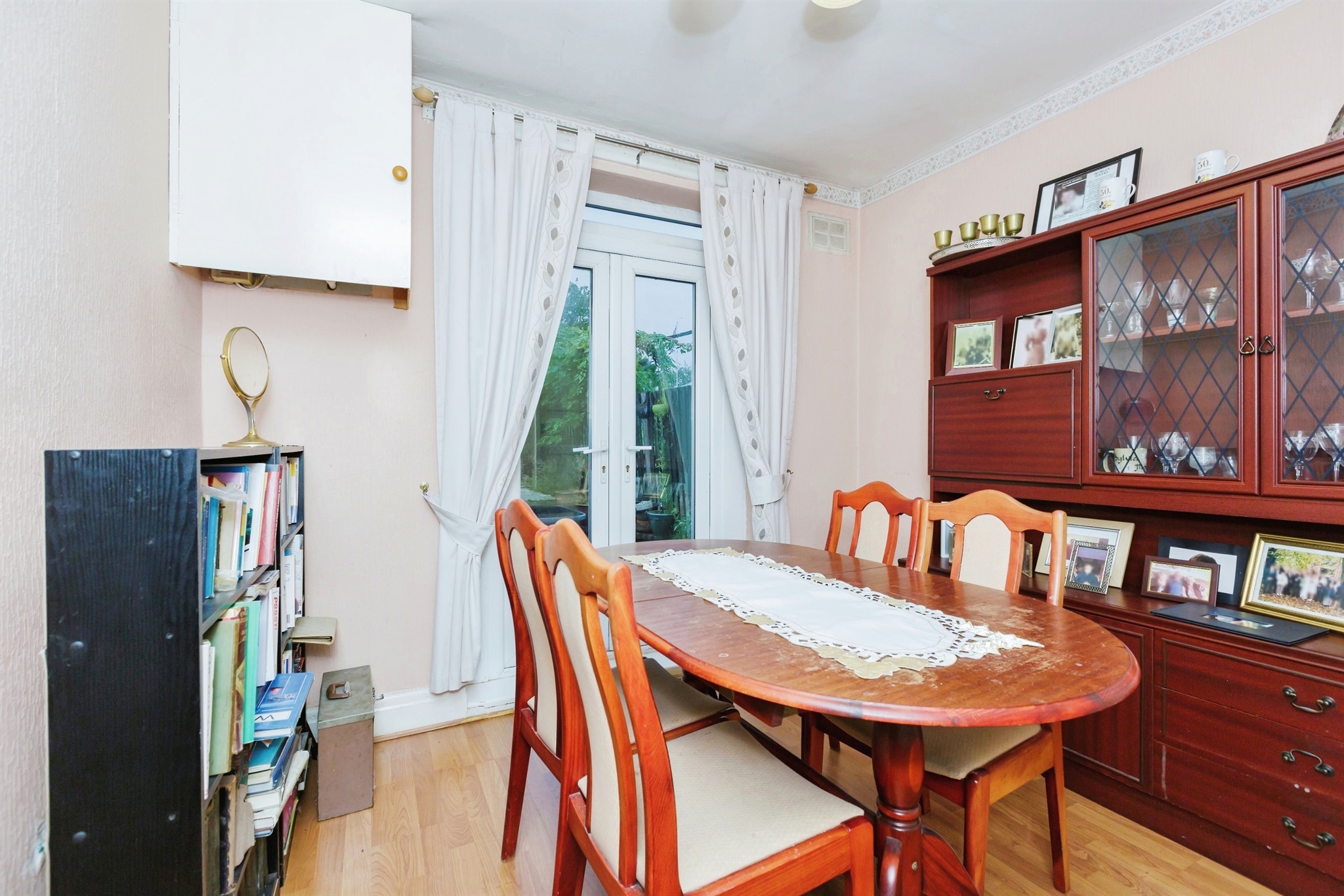 3 bed End of Terrace