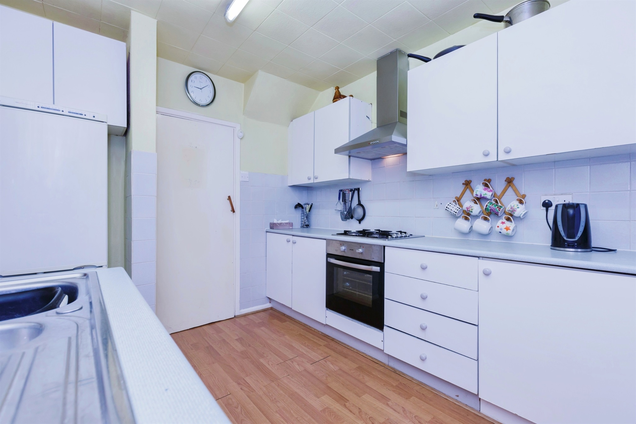 3 bed End of Terrace