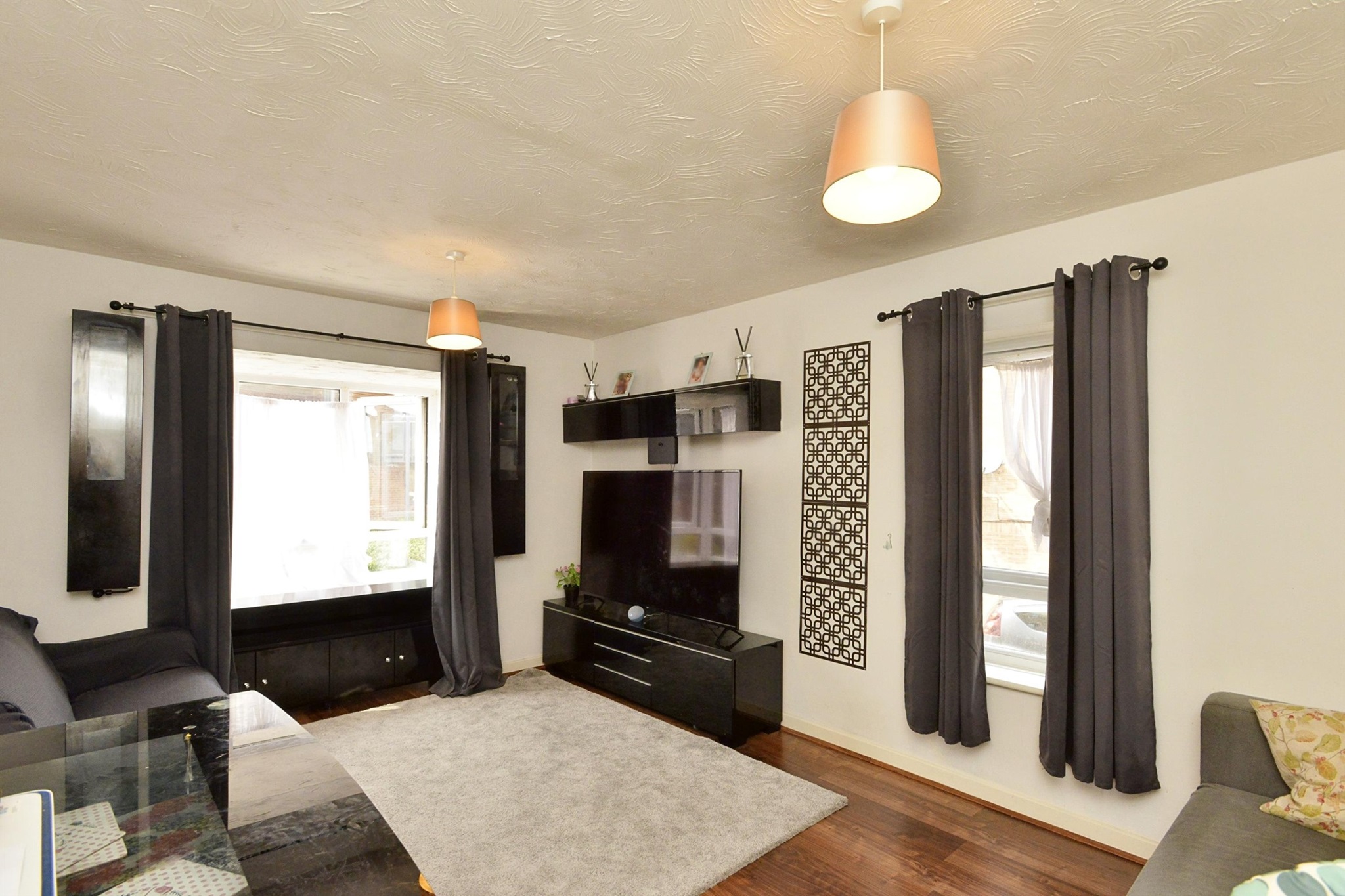 2 bed Apartment